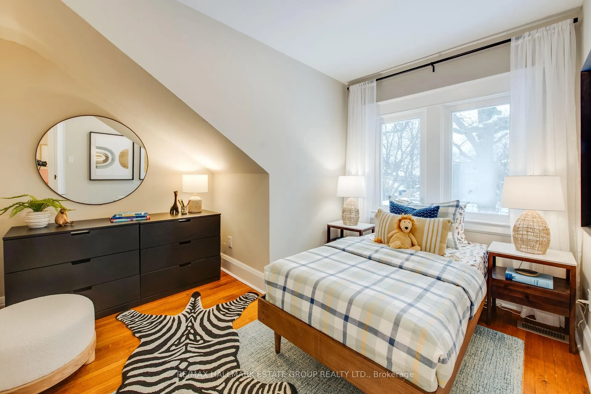 Photo 27 of 49 Highcroft Road, Toronto, Woodbine Corridor — HOMEH