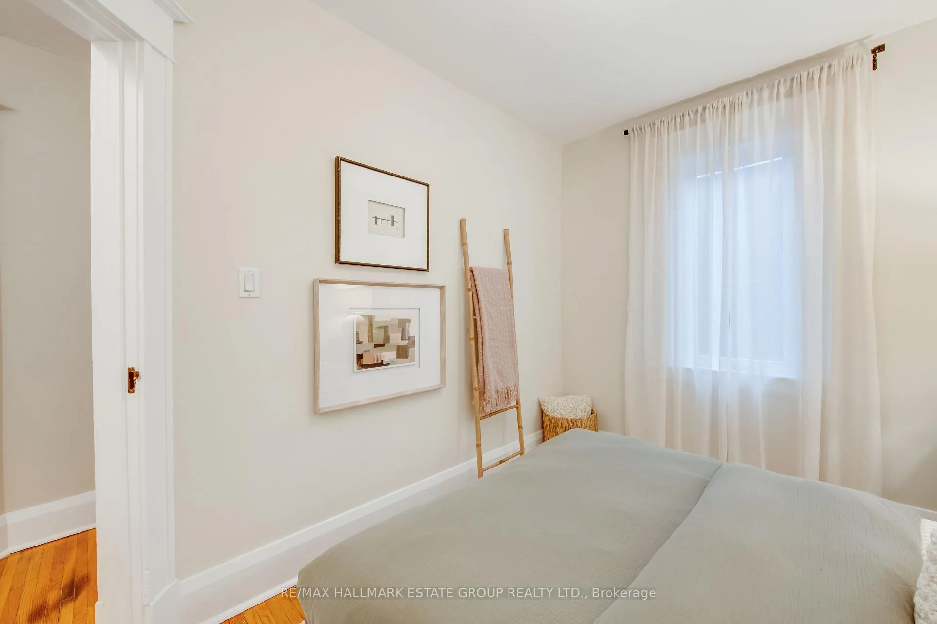 Photo 34 of 49 Highcroft Road, Toronto, Woodbine Corridor — HOMEH
