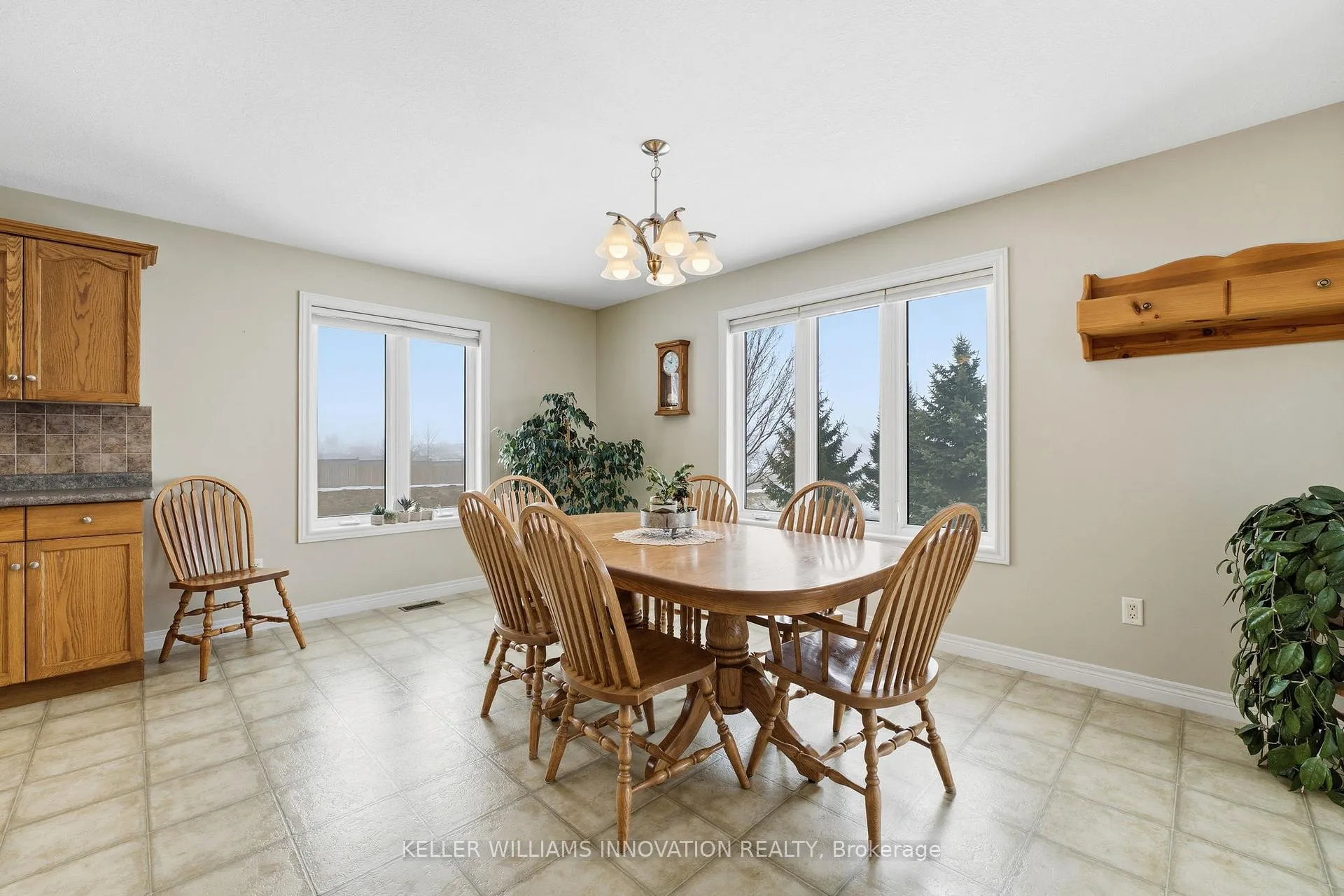 Photo 16 of 110 Armstrong Street, North Perth, Listowel — HOMEH