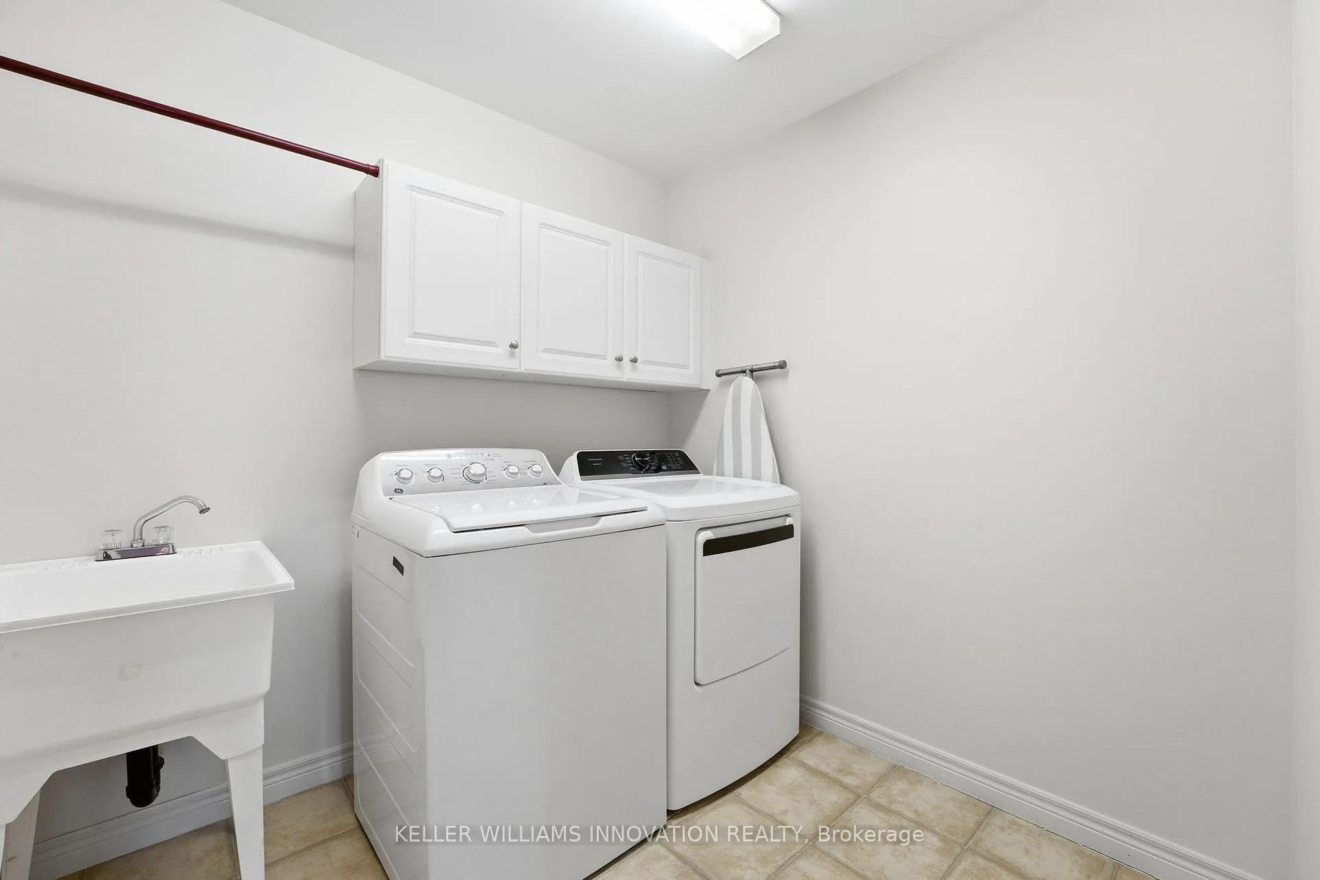 Photo 20 of 110 Armstrong Street, North Perth, Listowel — HOMEH