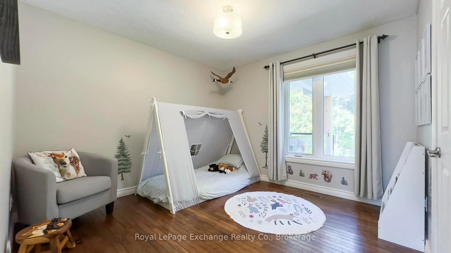 Photo 21 of 723 Goldie Crescent, Kincardine — HOMEH