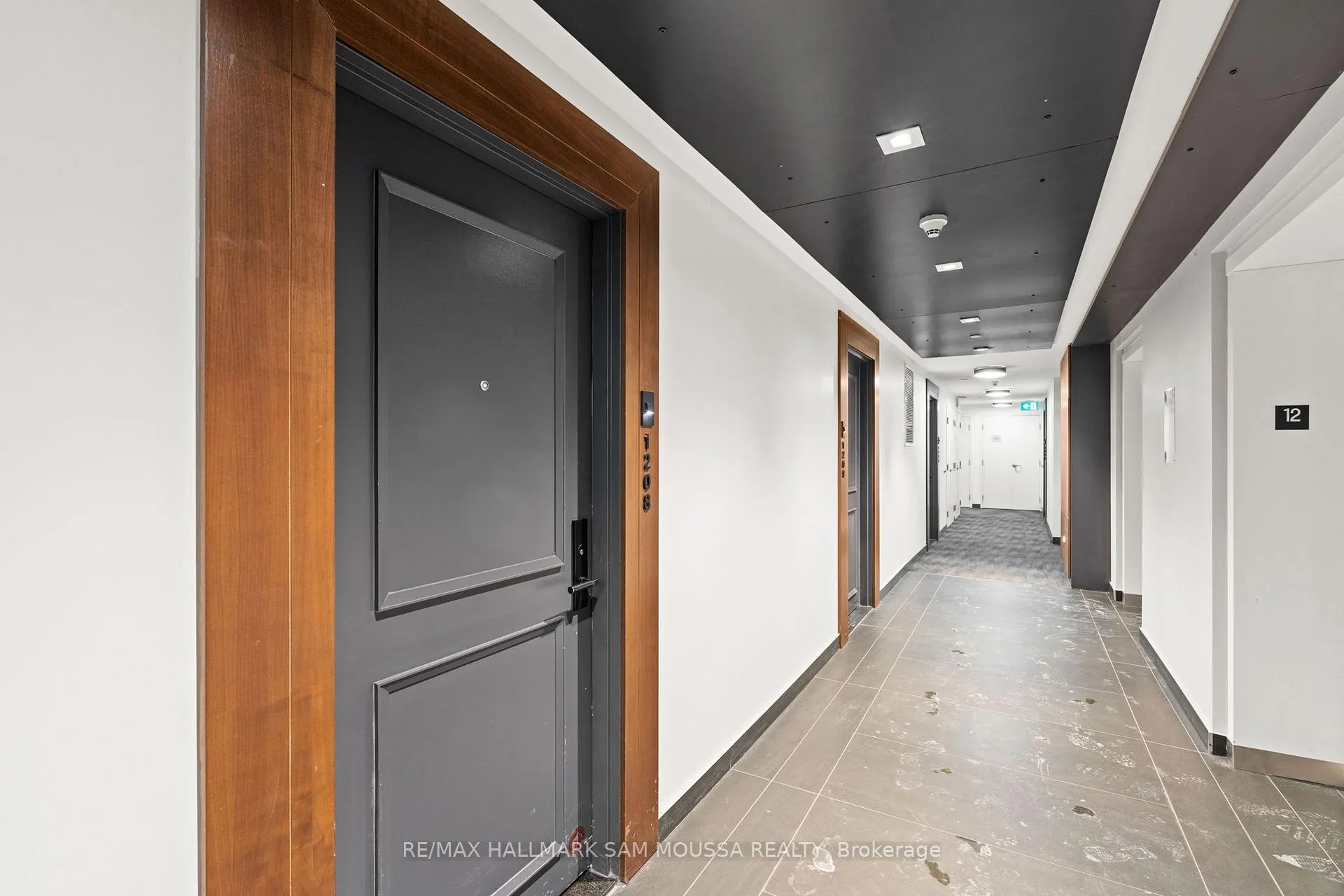 Photo 8 of Unit 1208, 255 Bay Street, Ottawa, Ottawa Centre — HOMEH