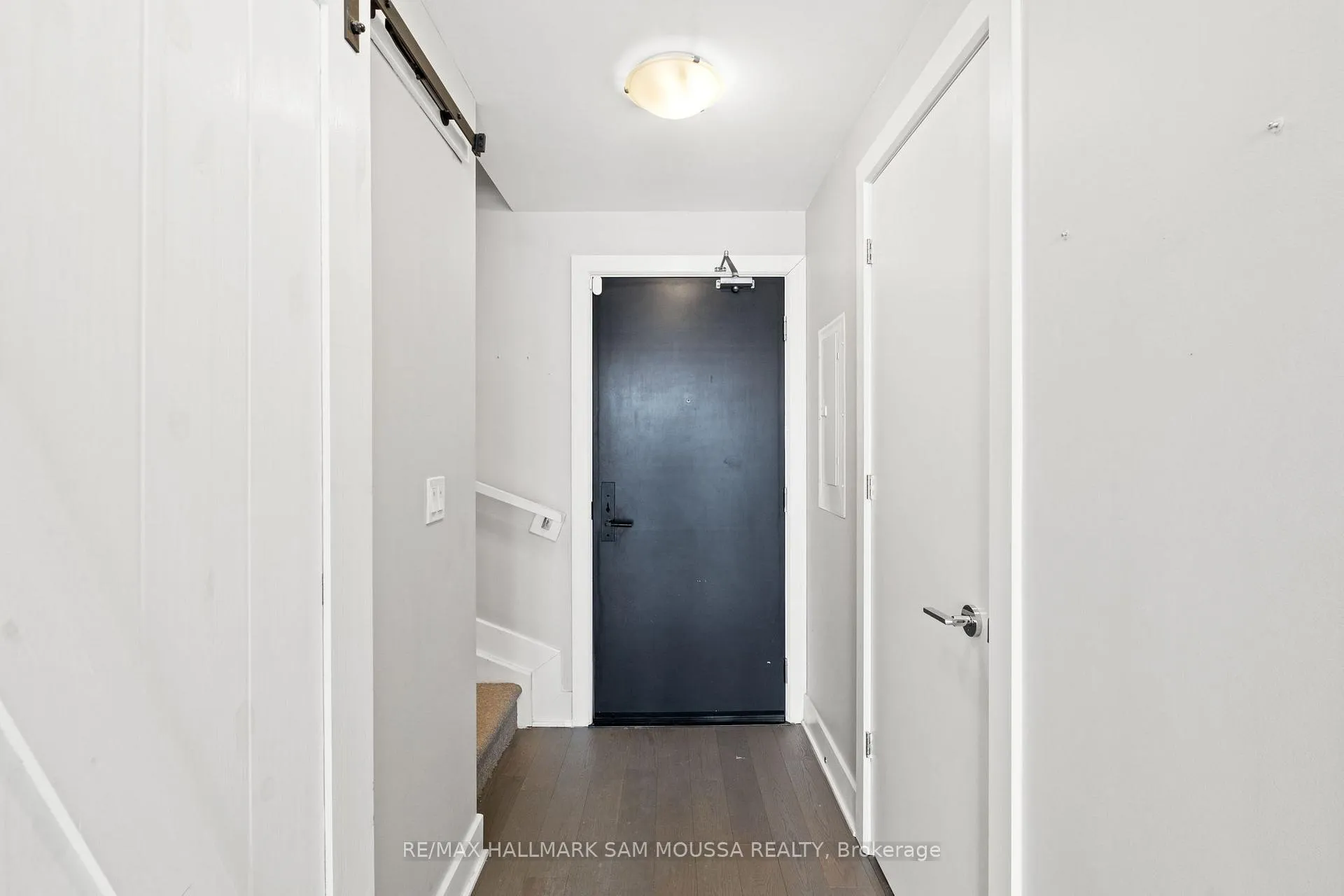 Photo 9 of Unit 1208, 255 Bay Street, Ottawa, Ottawa Centre — HOMEH