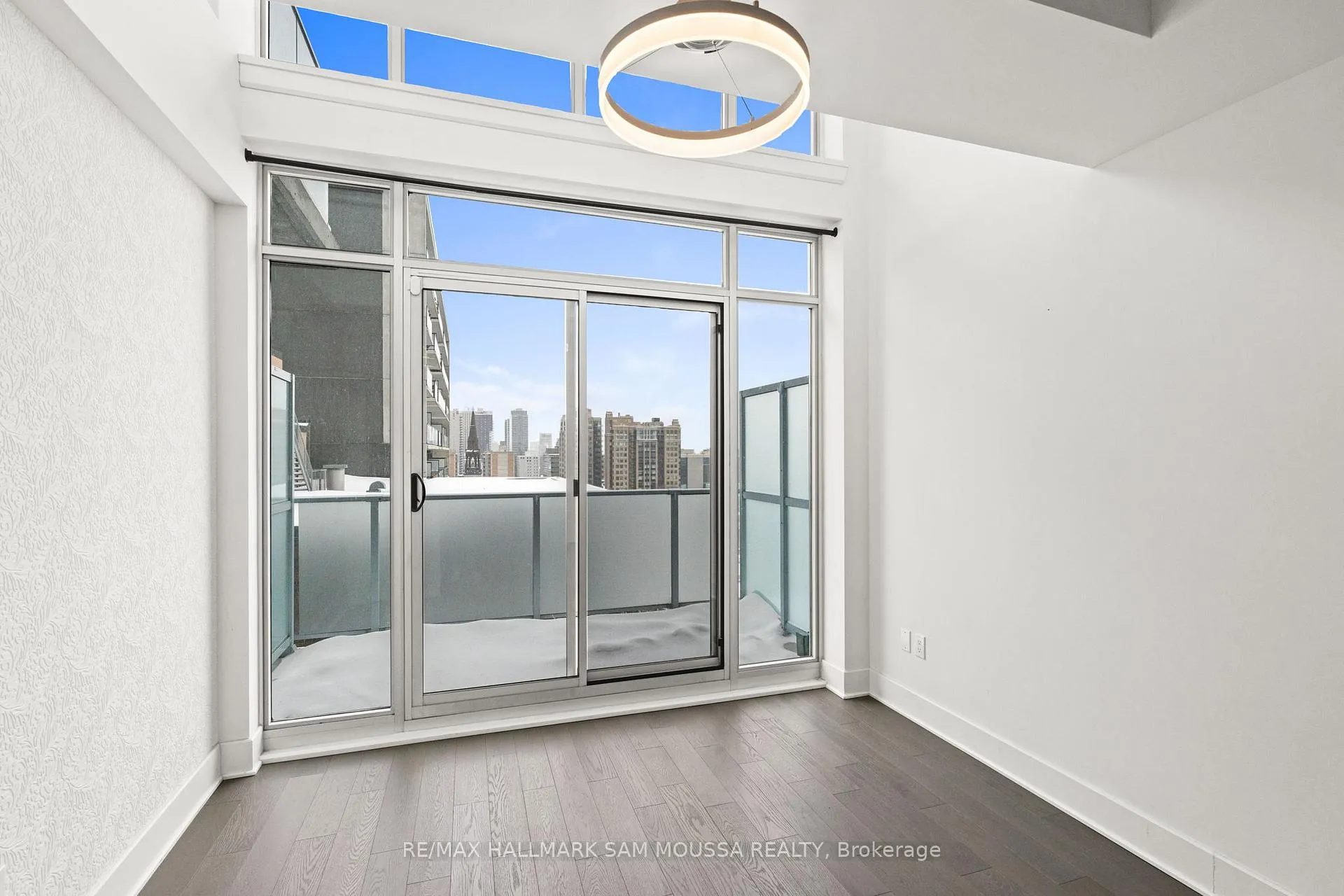 Photo 15 of Unit 1208, 255 Bay Street, Ottawa, Ottawa Centre — HOMEH