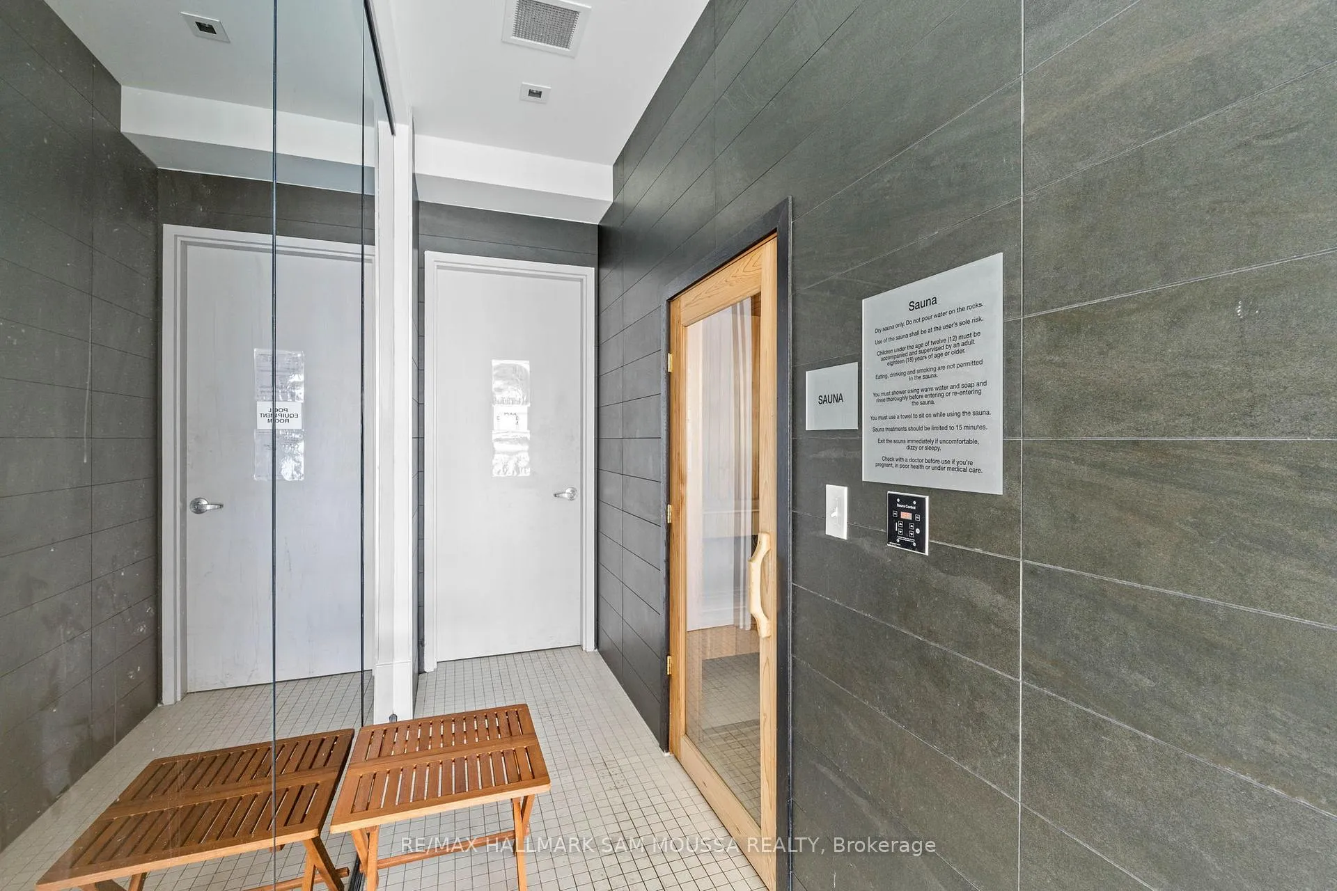 Photo 40 of Unit 1208, 255 Bay Street, Ottawa, Ottawa Centre — HOMEH