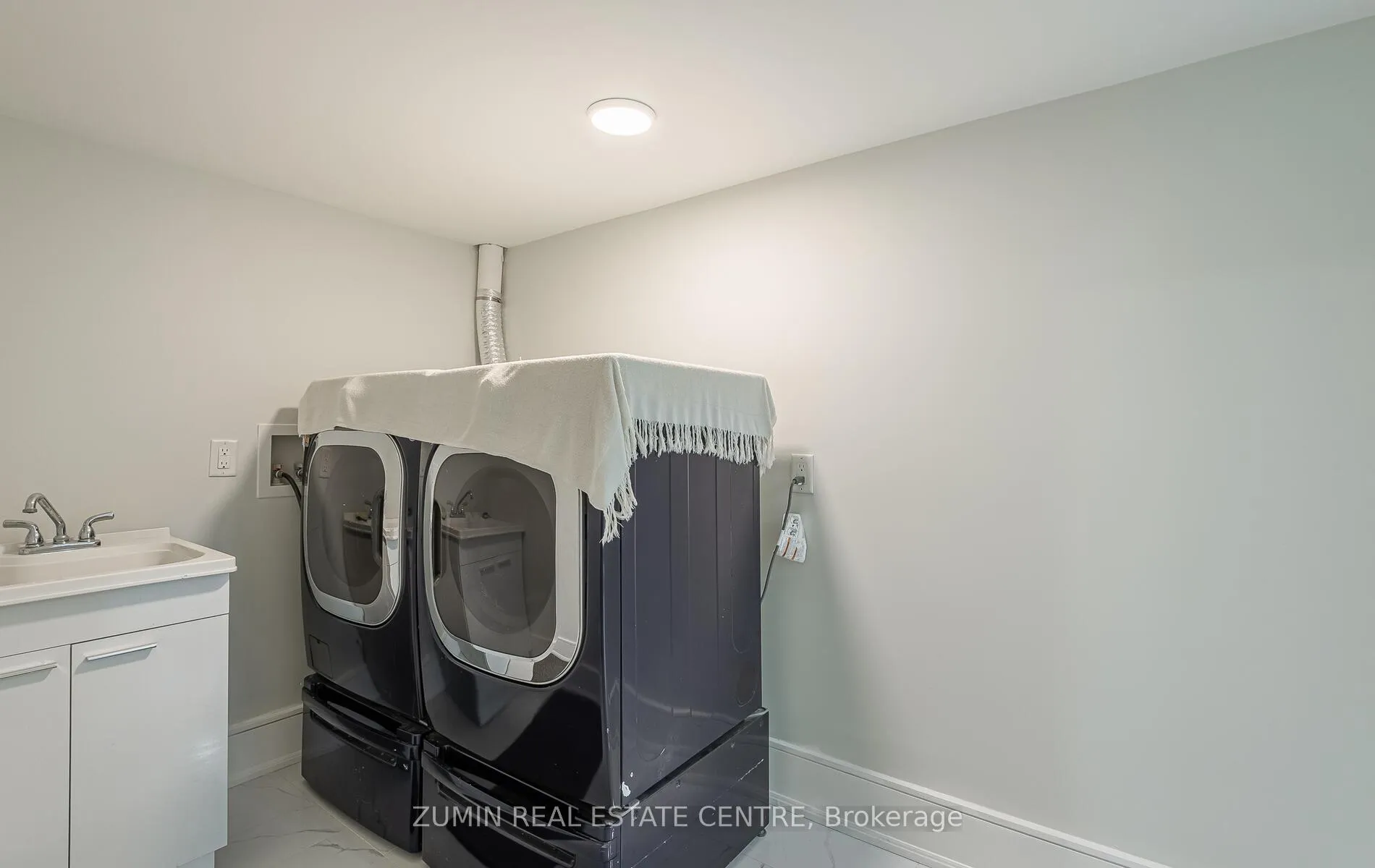 Photo 46 of 1834 Appleview Road, Pickering, Dunbarton — HOMEH
