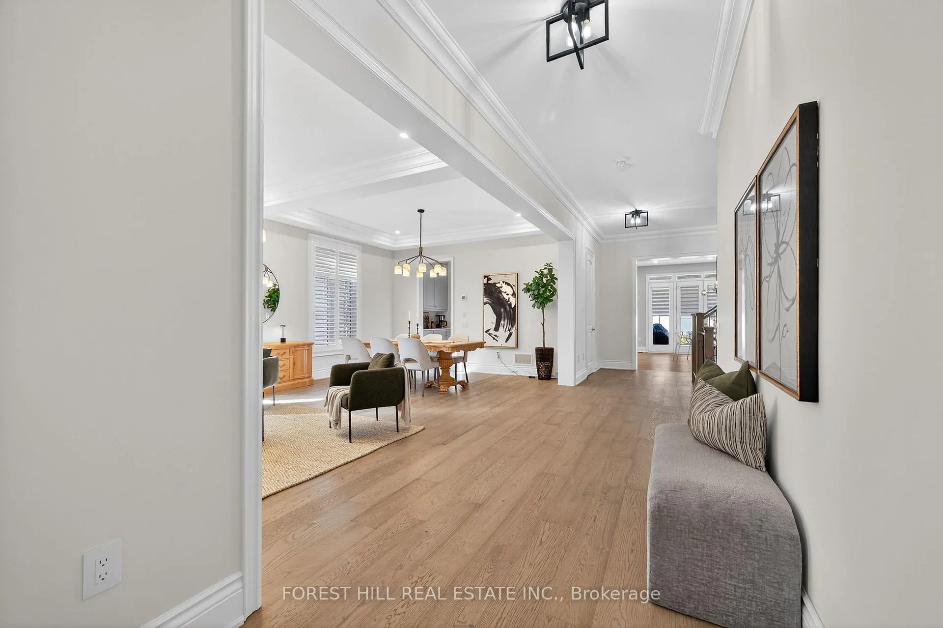 Photo 2 of 71 Sofia Olivia Crescent, Vaughan, Patterson — HOMEH