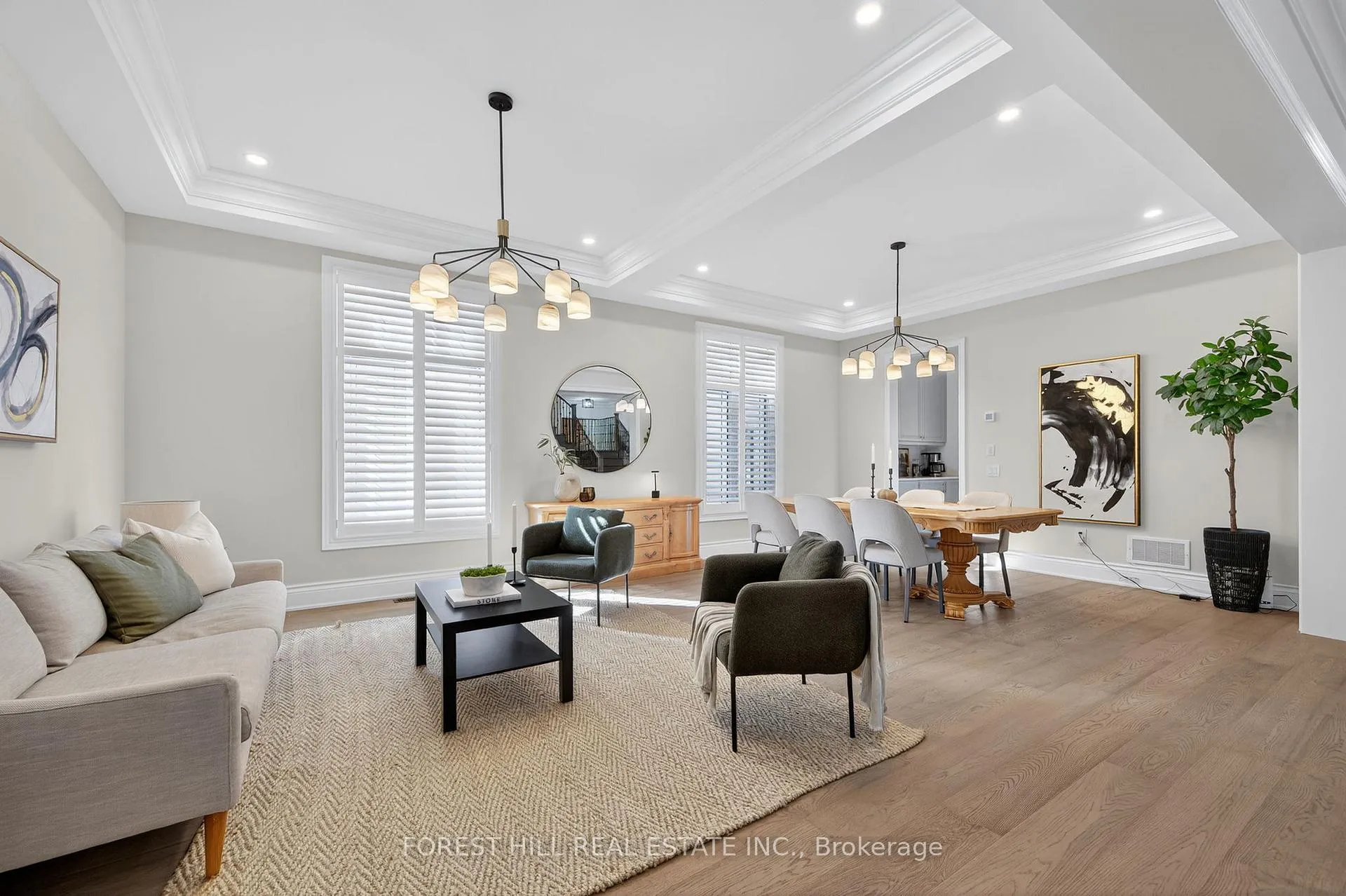 Photo 3 of 71 Sofia Olivia Crescent, Vaughan, Patterson — HOMEH