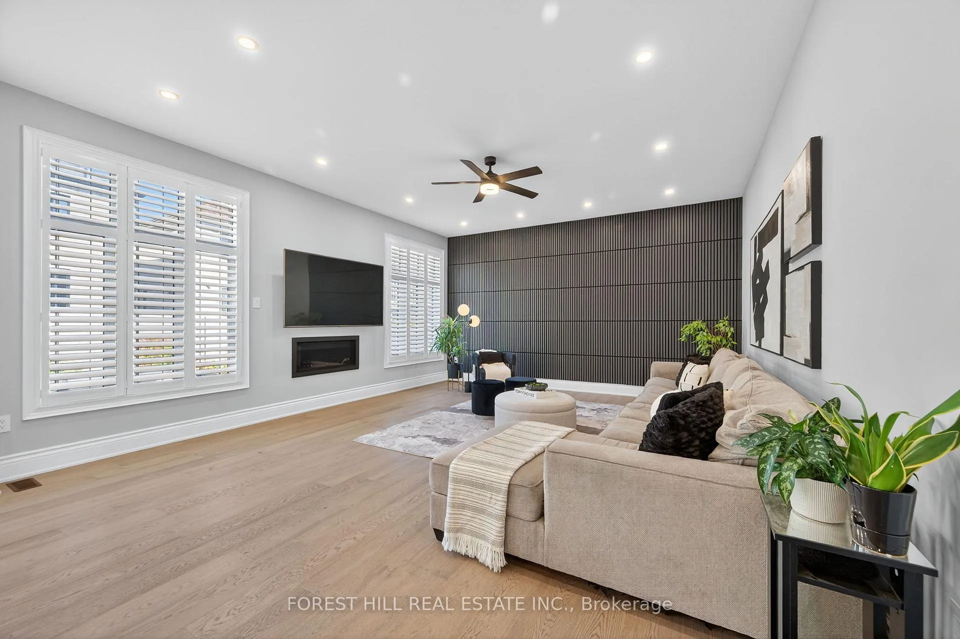 Photo 23 of 71 Sofia Olivia Crescent, Vaughan, Patterson — HOMEH