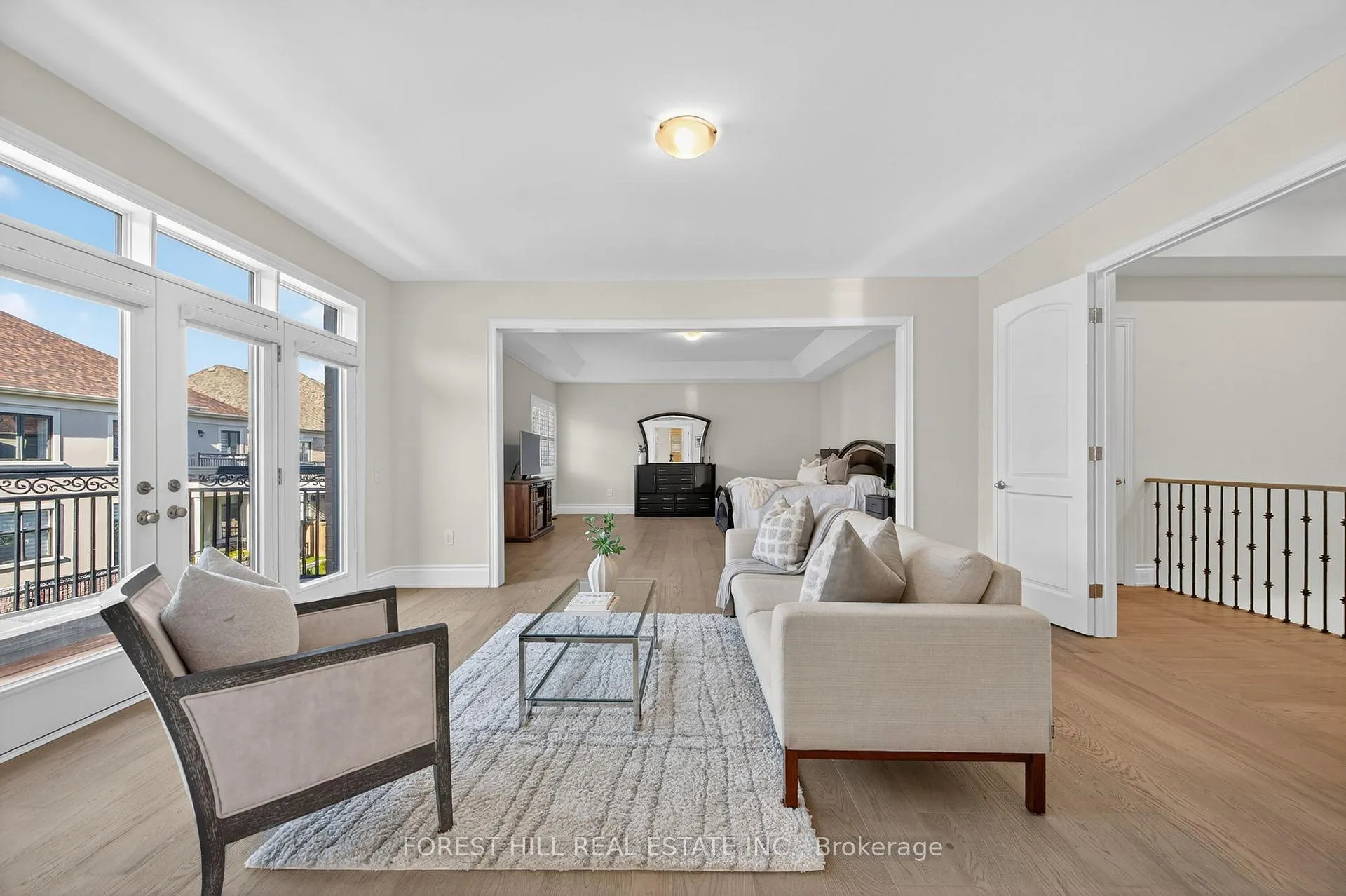Photo 32 of 71 Sofia Olivia Crescent, Vaughan, Patterson — HOMEH