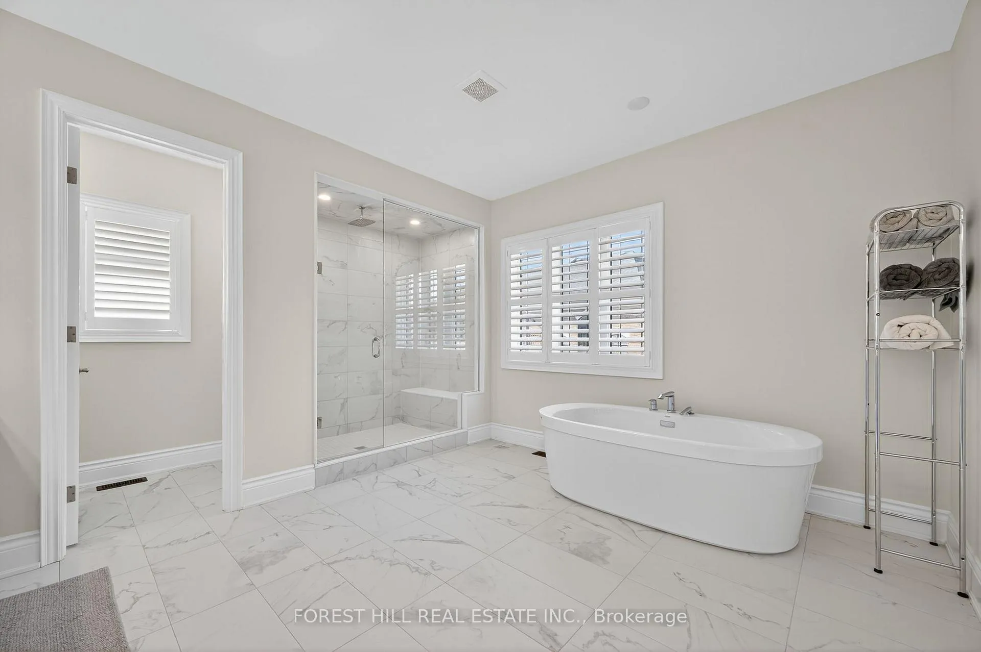 Photo 35 of 71 Sofia Olivia Crescent, Vaughan, Patterson — HOMEH