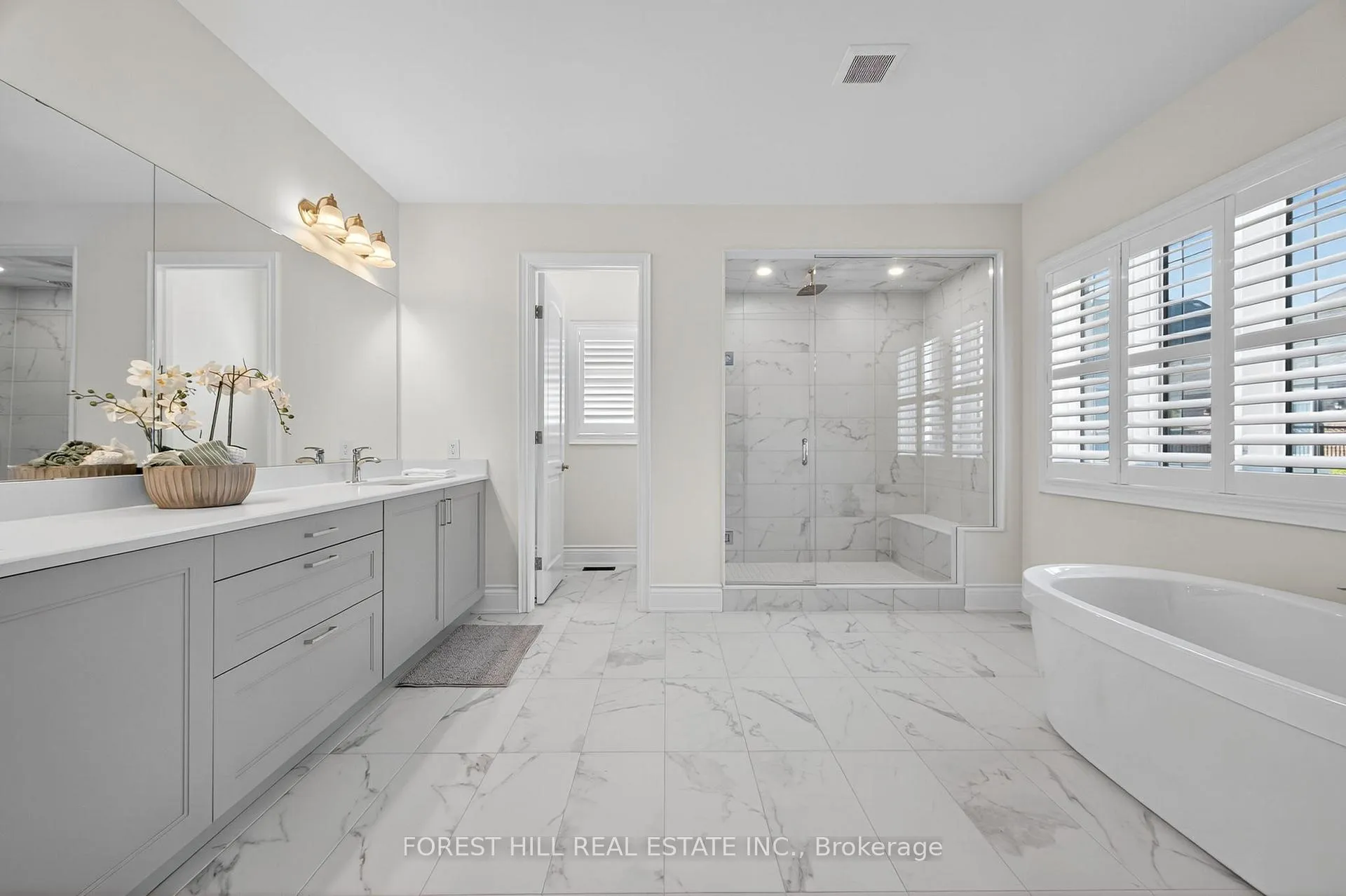 Photo 36 of 71 Sofia Olivia Crescent, Vaughan, Patterson — HOMEH