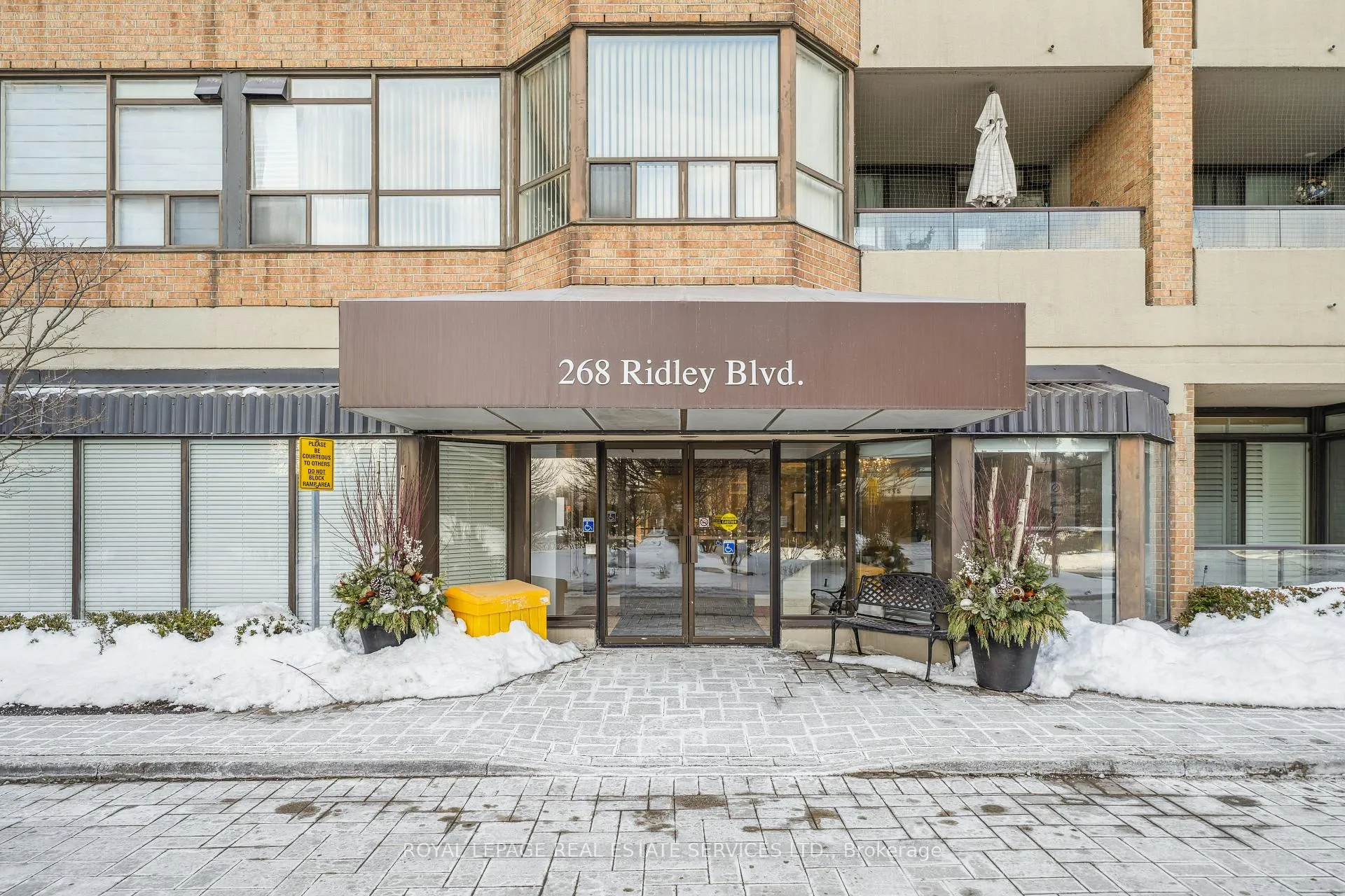 Front of Unit 1716, 268 Ridley Boulevard