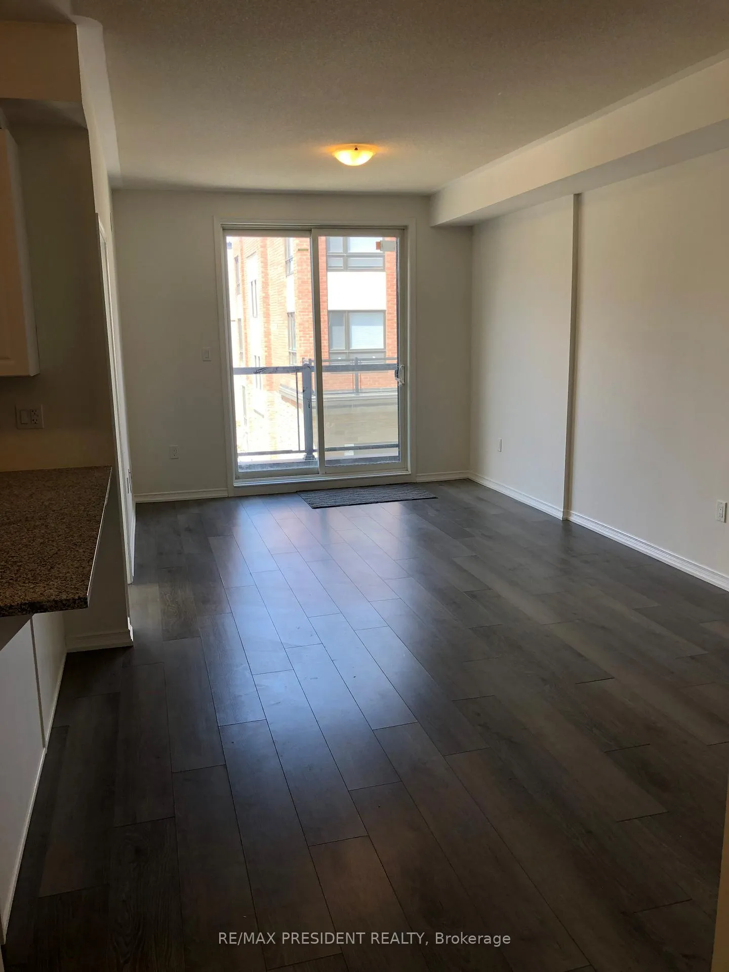 Photo 5 of Unit 2, 630 Rexdale Boulevard, Etobicoke, West Humber-Clairville — HOMEH