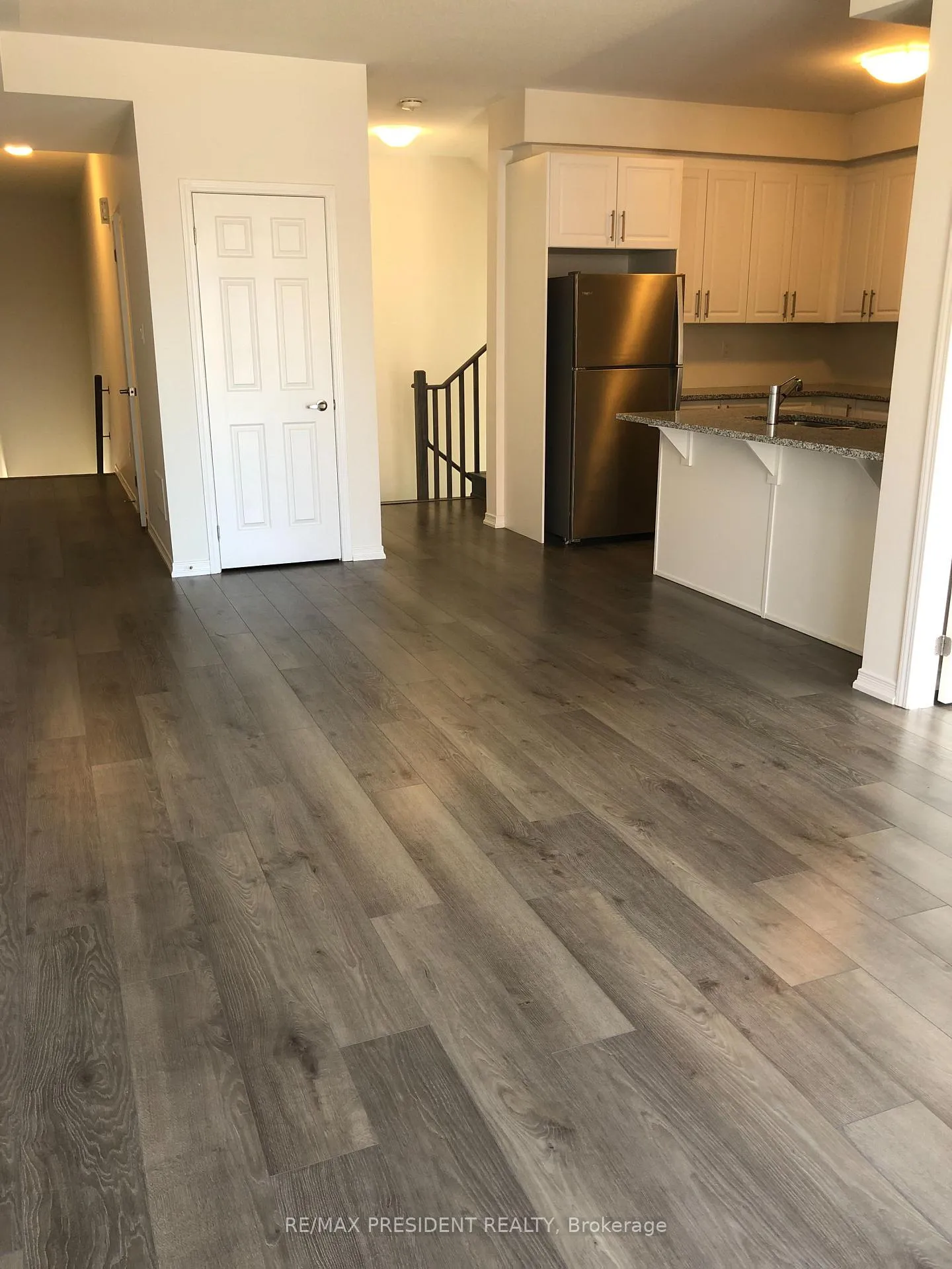 Photo 6 of Unit 2, 630 Rexdale Boulevard, Etobicoke, West Humber-Clairville — HOMEH