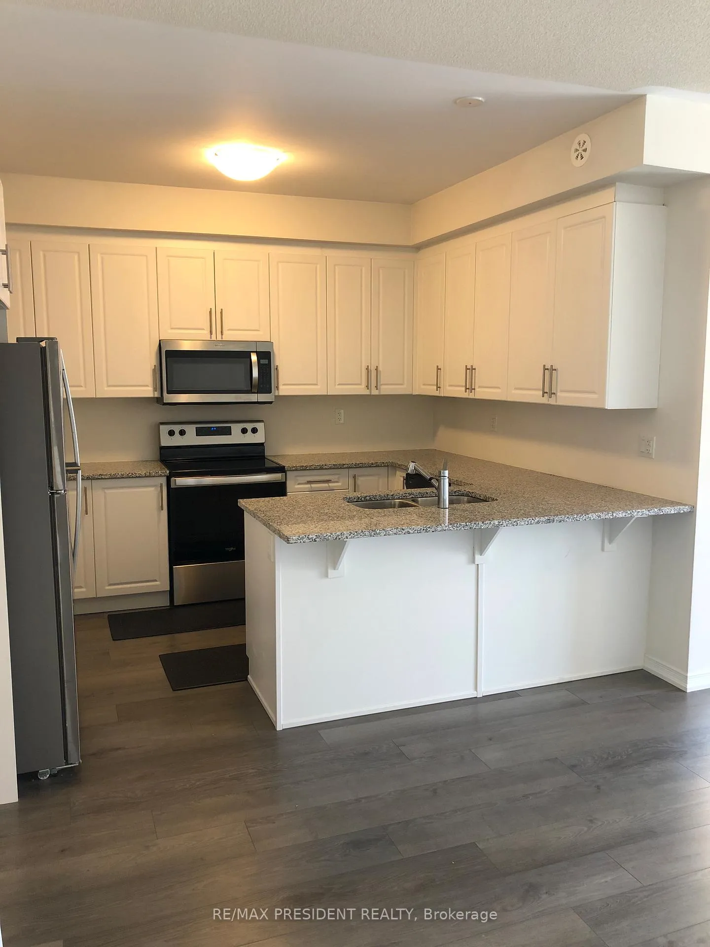 Photo 7 of Unit 2, 630 Rexdale Boulevard, Etobicoke, West Humber-Clairville — HOMEH