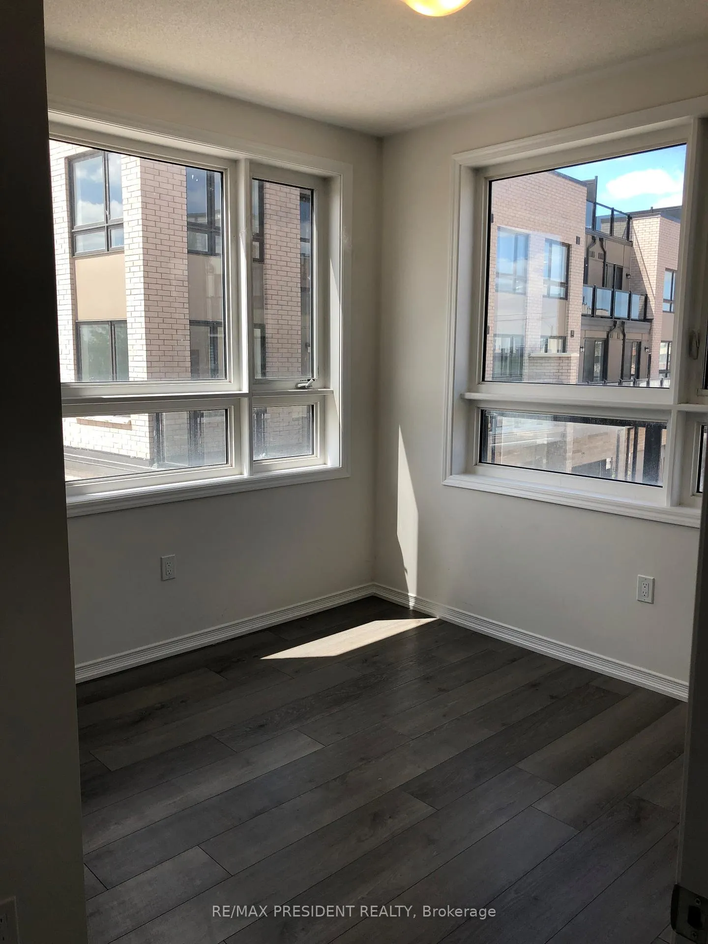 Photo 8 of Unit 2, 630 Rexdale Boulevard, Etobicoke, West Humber-Clairville — HOMEH