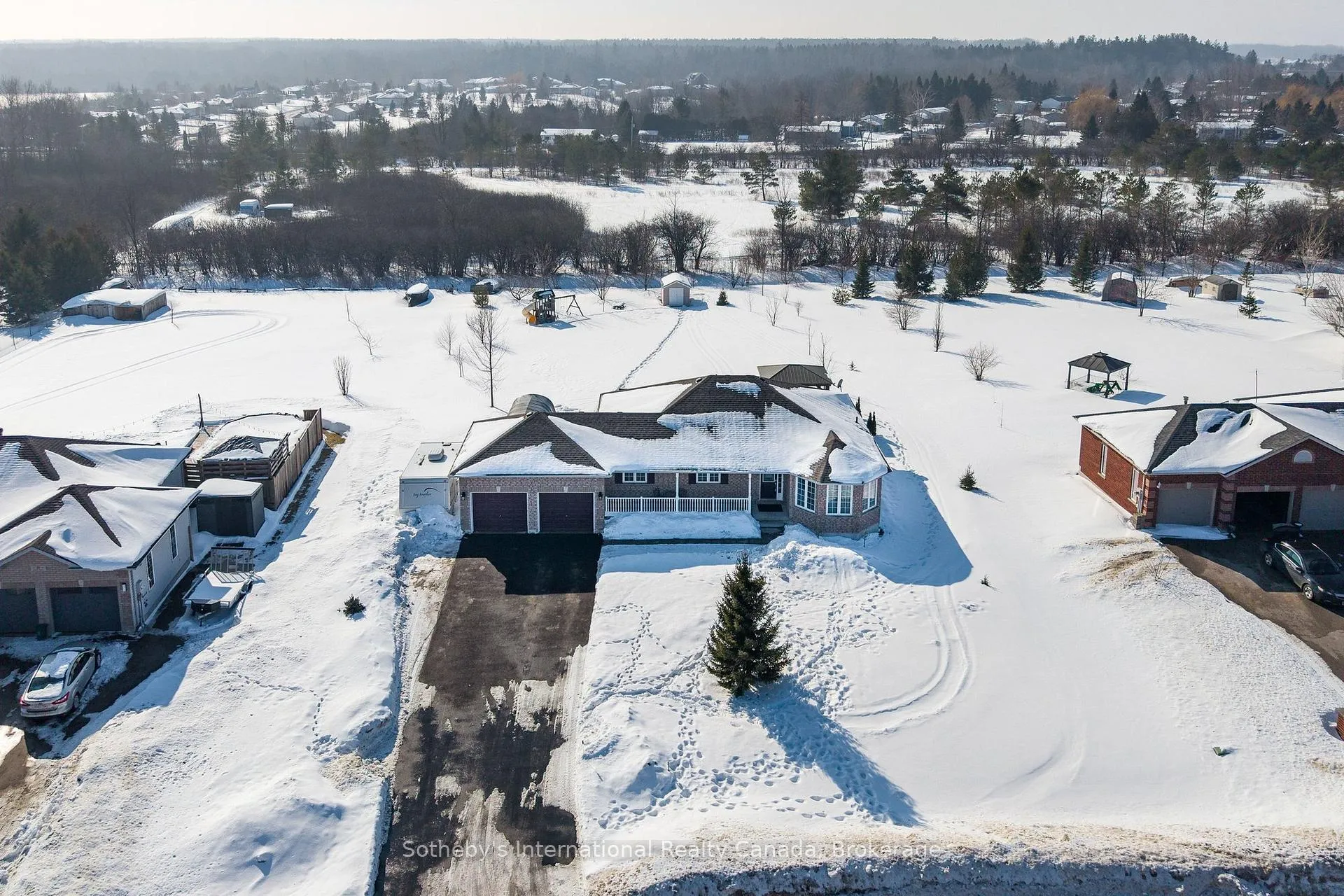 Photo 1 of 8 Hall Street, Springwater, Phelpston — HOMEH