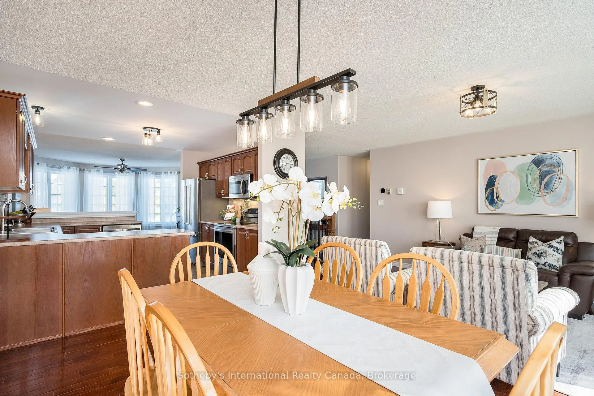 Photo 11 of 8 Hall Street, Springwater, Phelpston — HOMEH