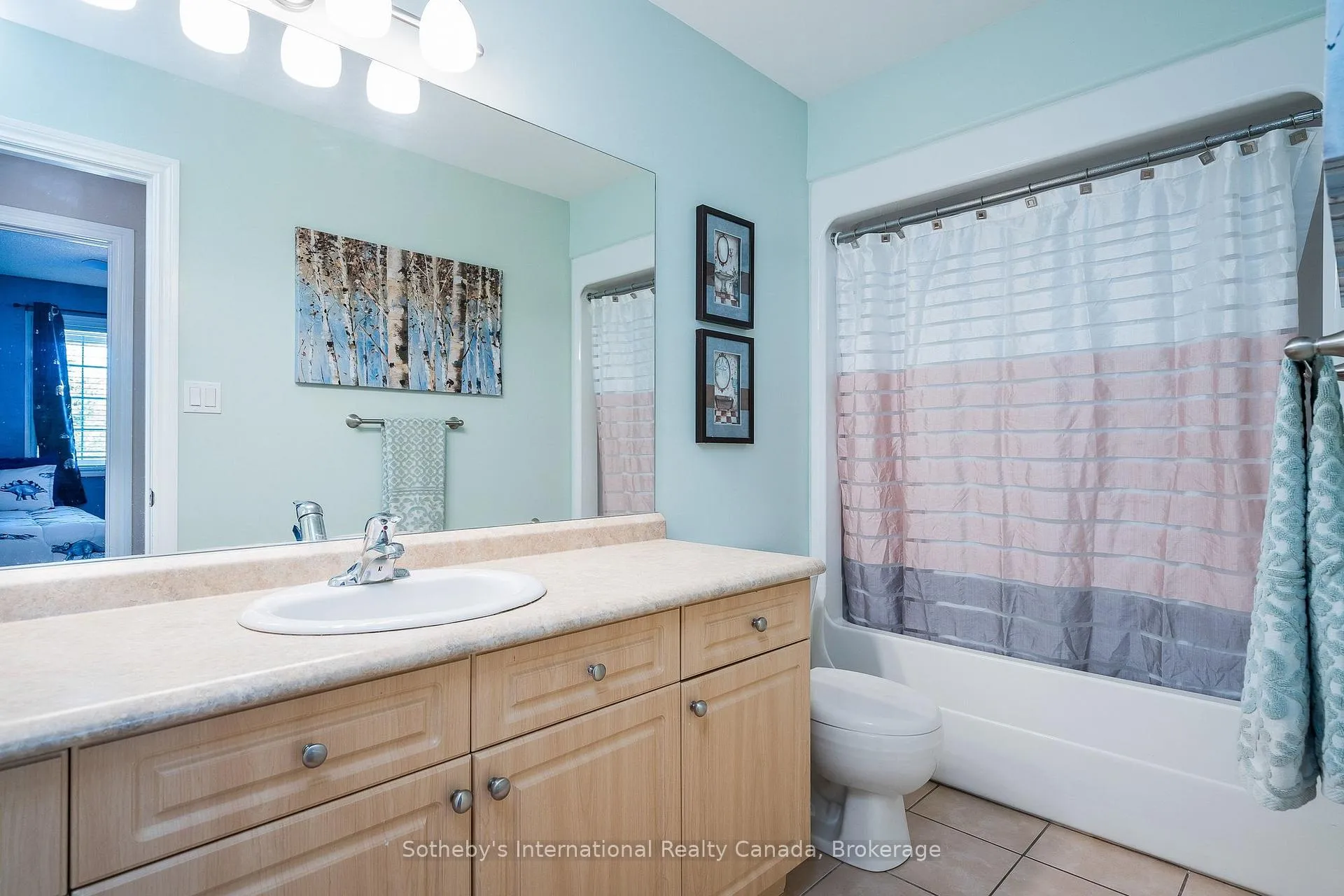Photo 17 of 8 Hall Street, Springwater, Phelpston — HOMEH