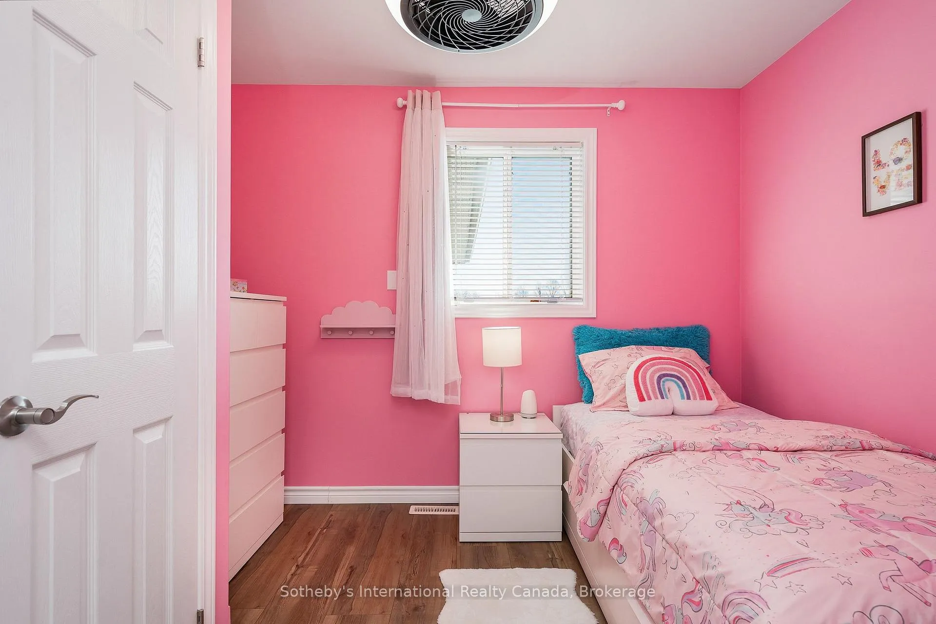Photo 22 of 8 Hall Street, Springwater, Phelpston — HOMEH