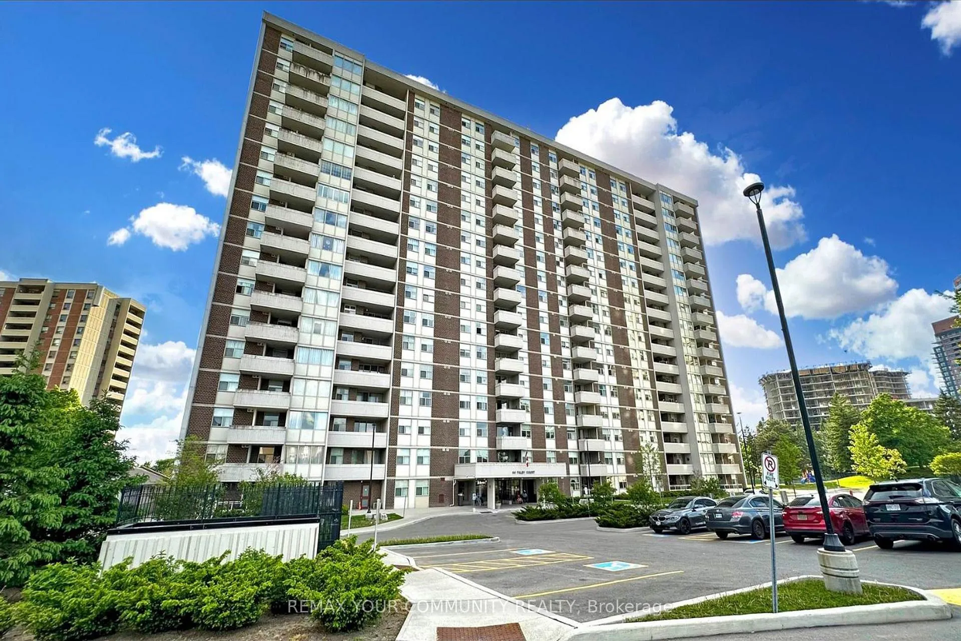 Front of Unit 609, 44 Falby Court