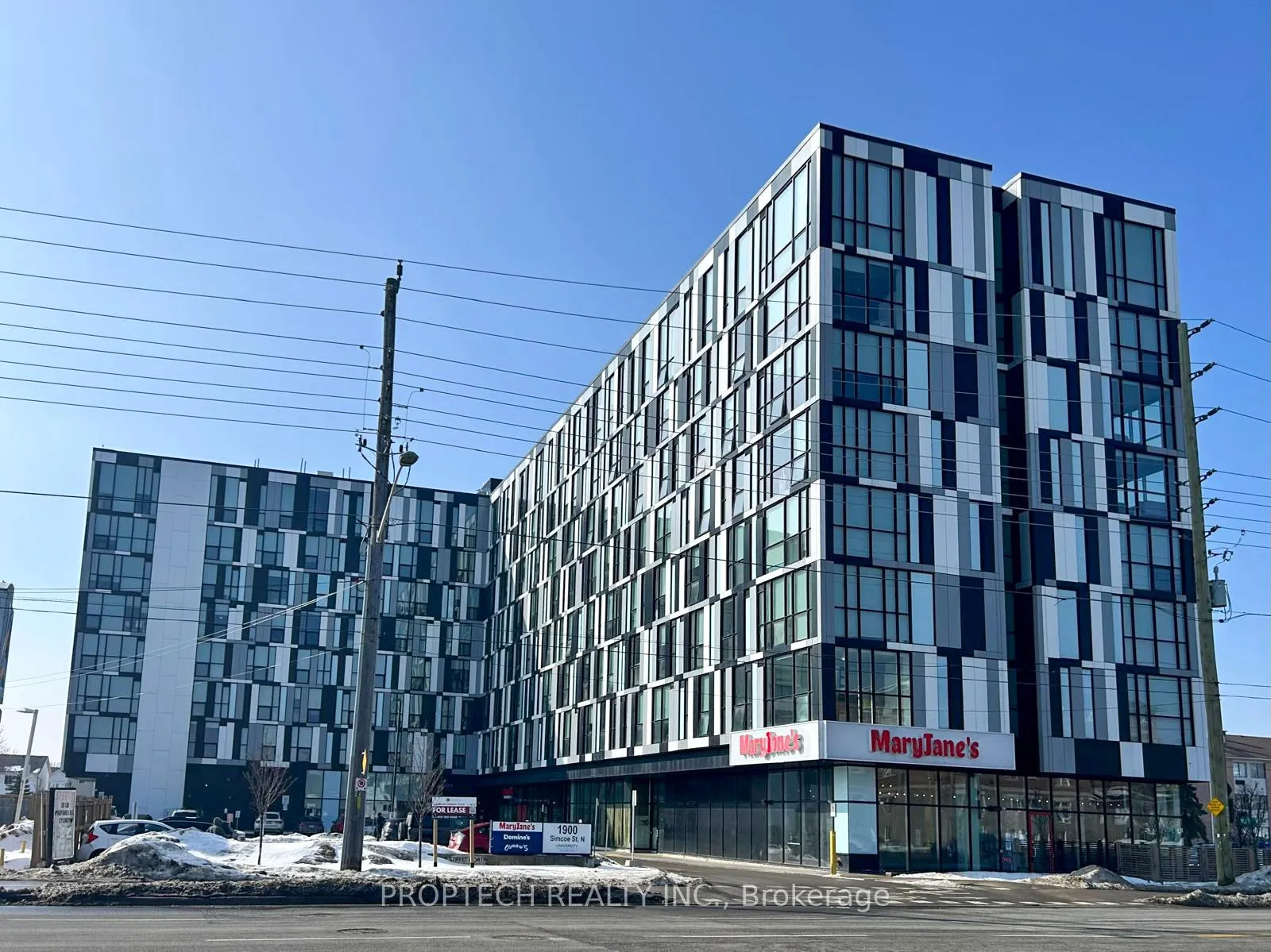 Front of Unit 232, 1900 Simcoe Street N