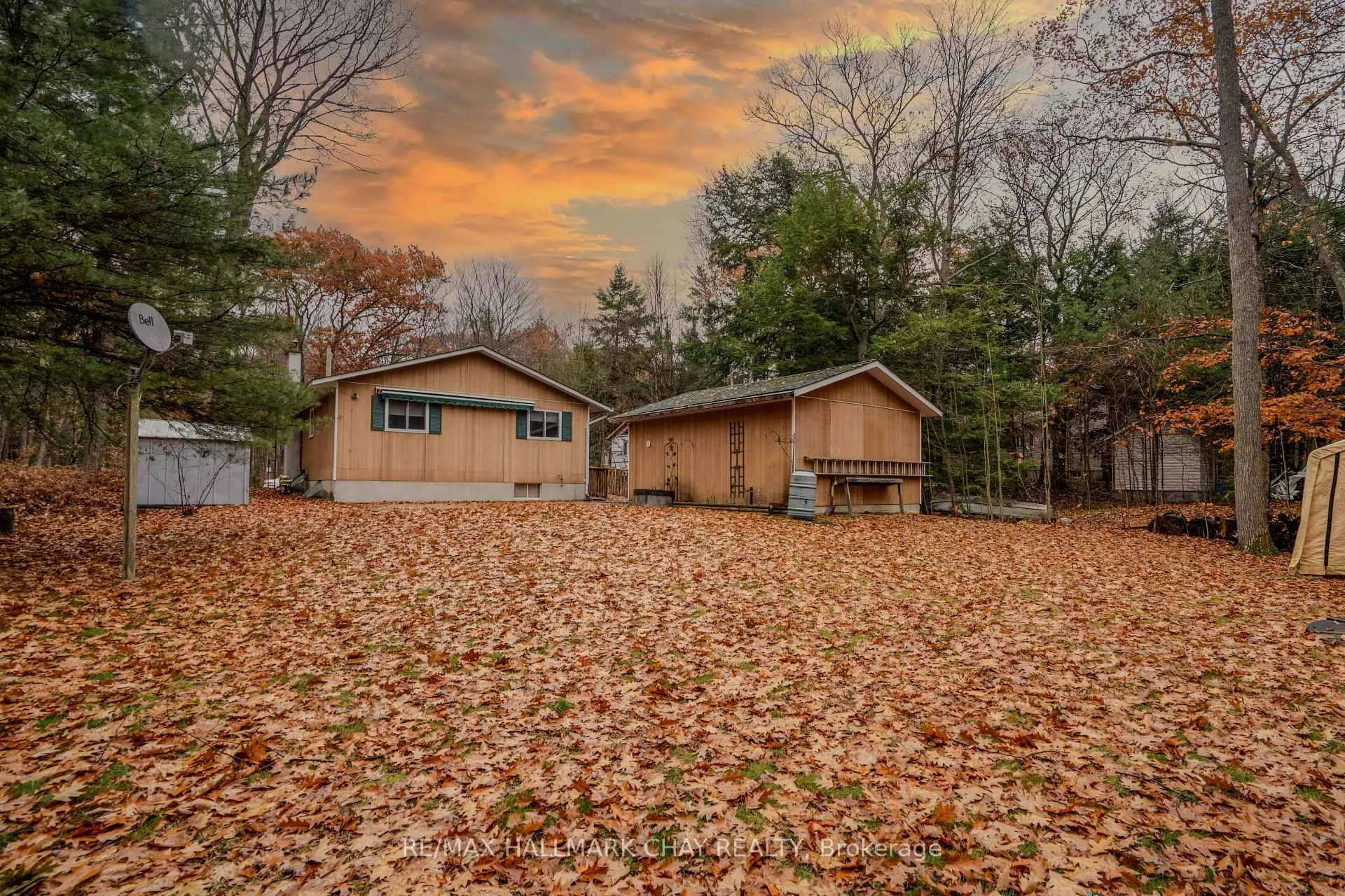 Photo 7 of 86 Oliver Drive, Tiny, Rural Tiny — HOMEH
