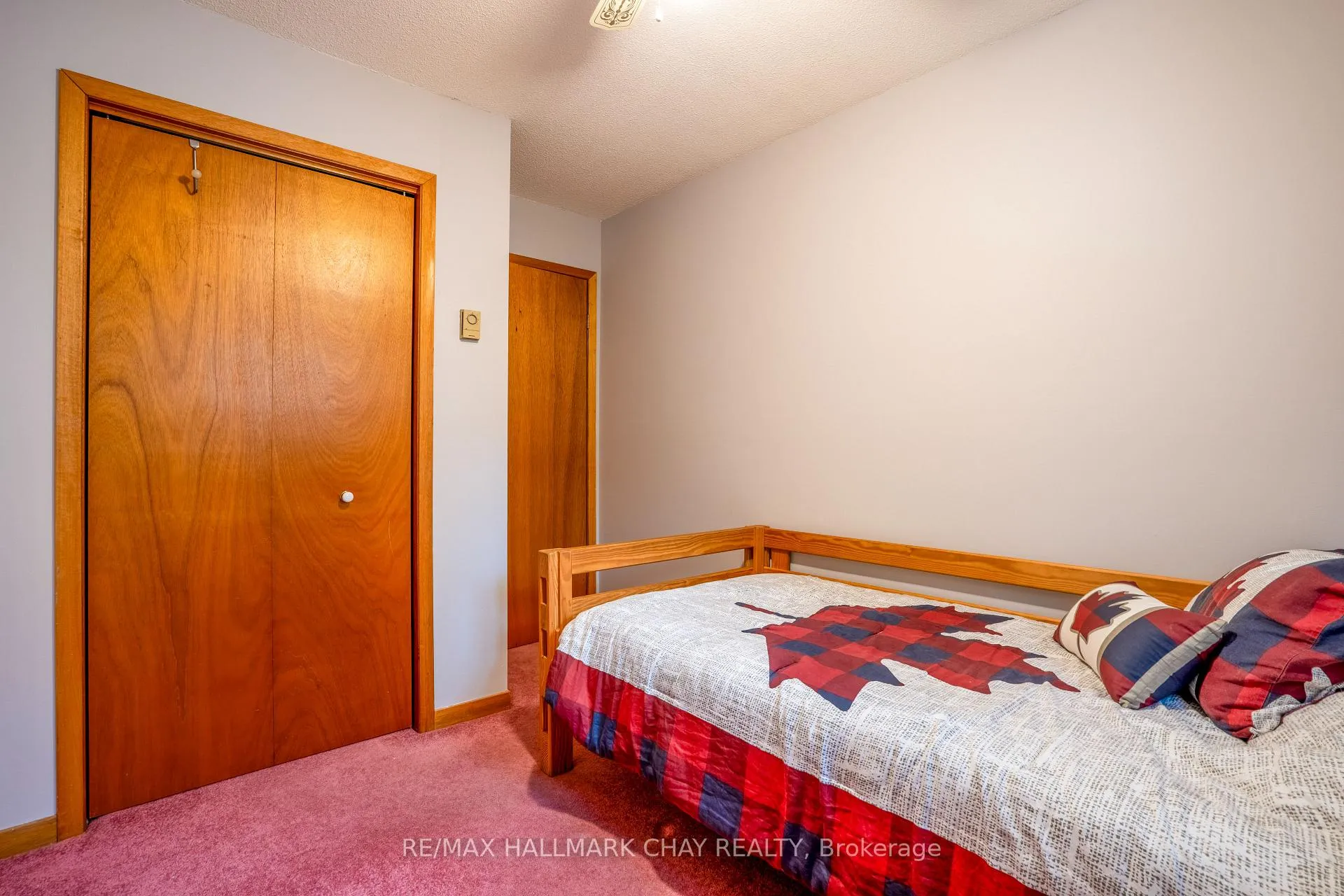 Photo 17 of 86 Oliver Drive, Tiny, Rural Tiny — HOMEH
