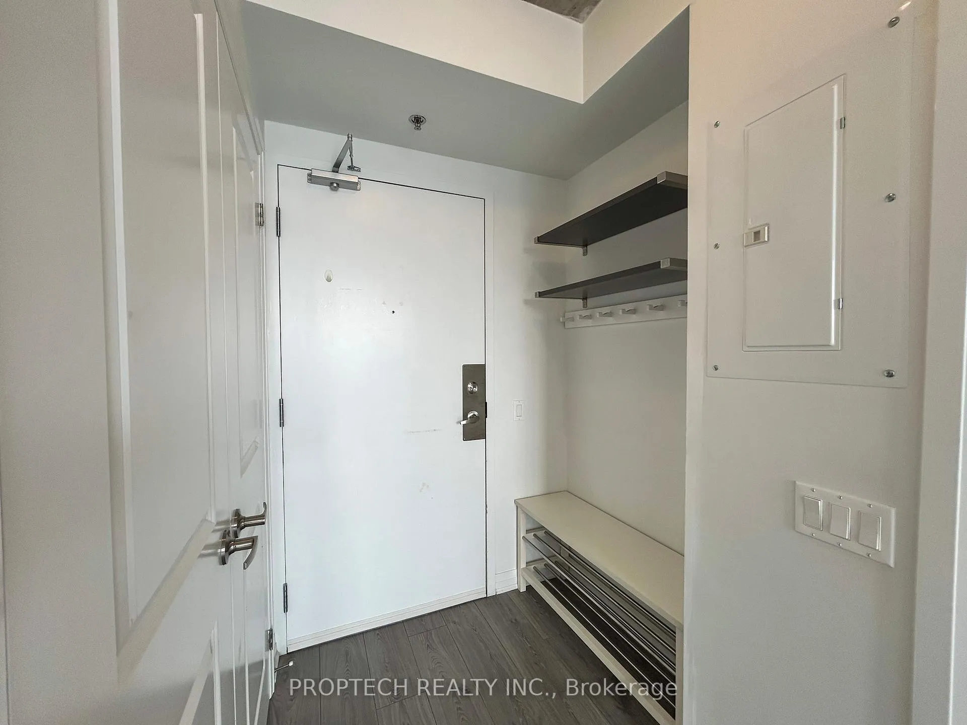 Photo 3 of Unit 232, 1900 Simcoe Street N, Oshawa, Samac — HOMEH