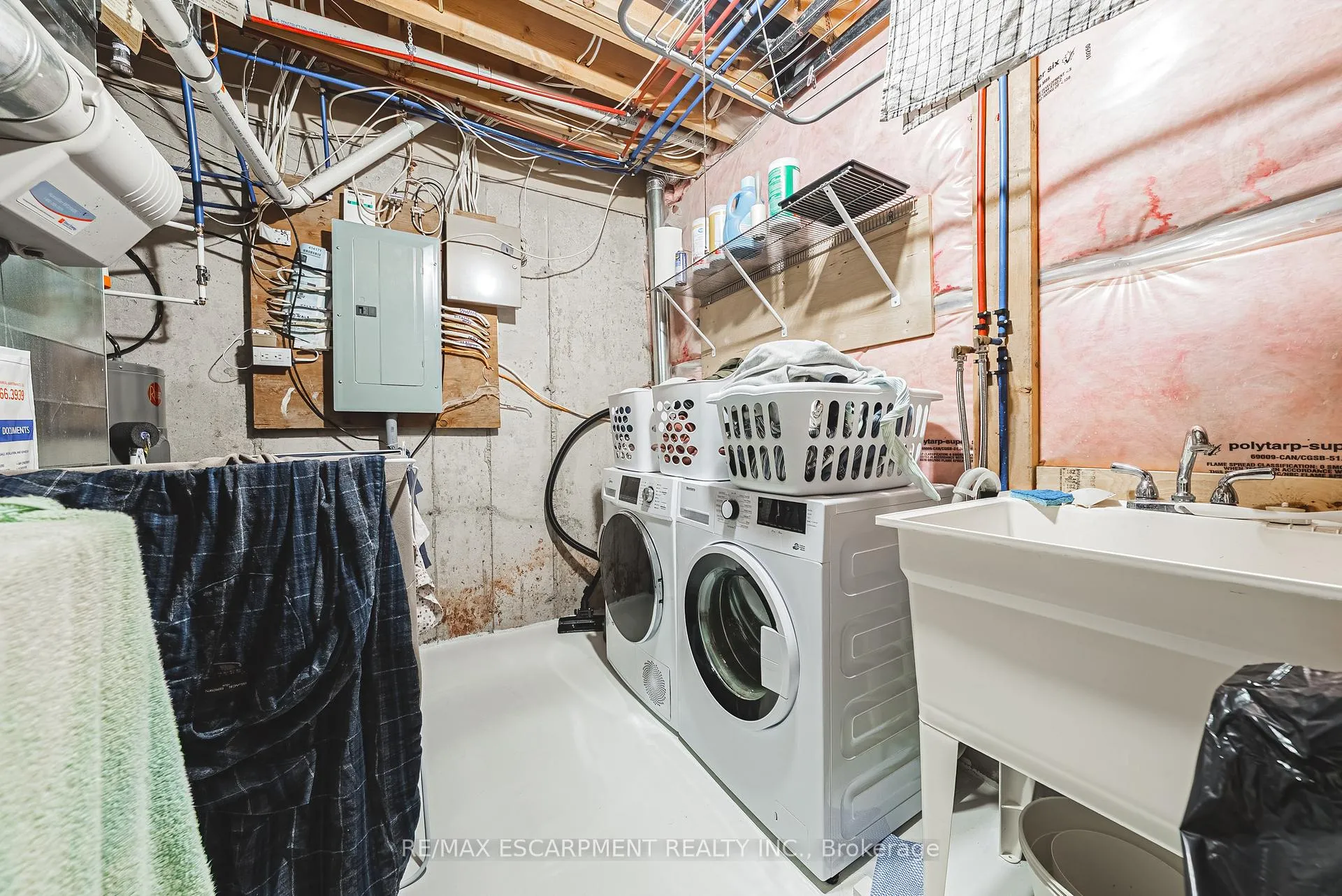 Photo 25 of Unit 8, 4115 Upper Middle Road, Burlington, Rose — HOMEH
