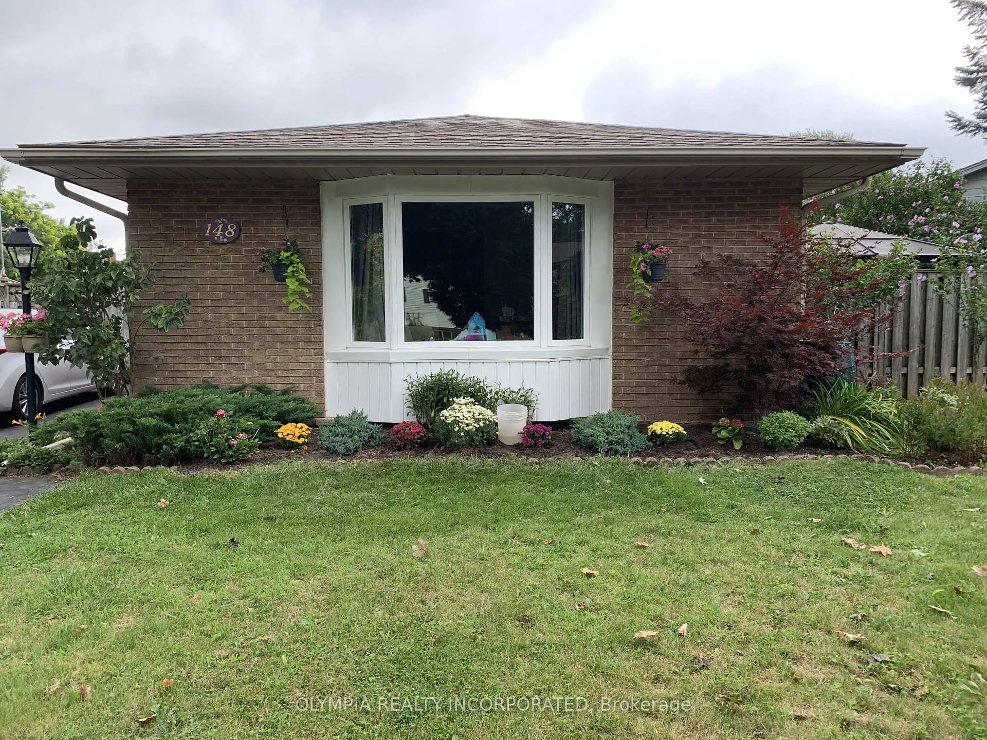 Photo 3 of 148 Leaside Drive, Welland, N. Welland — HOMEH