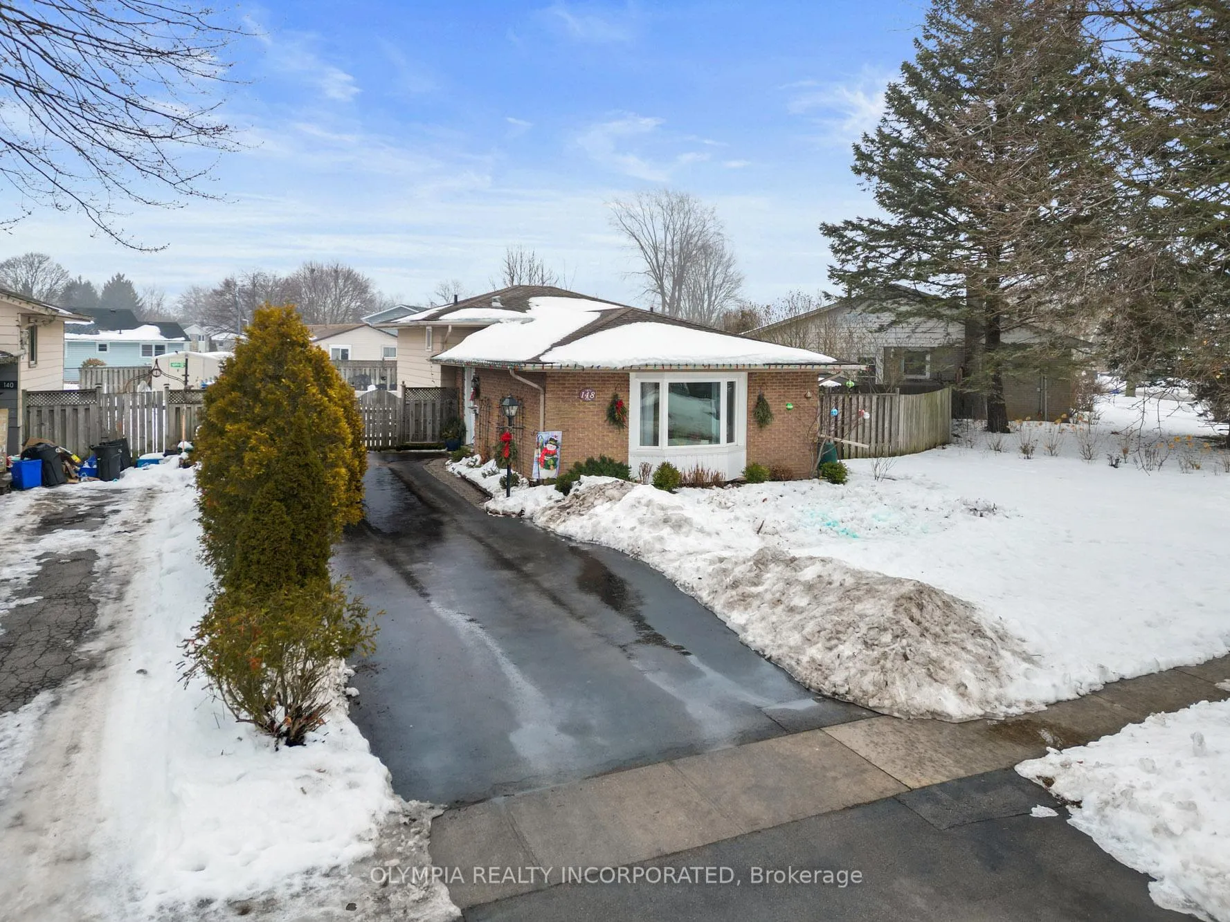 Photo 1 of 148 Leaside Drive, Welland, N. Welland — HOMEH