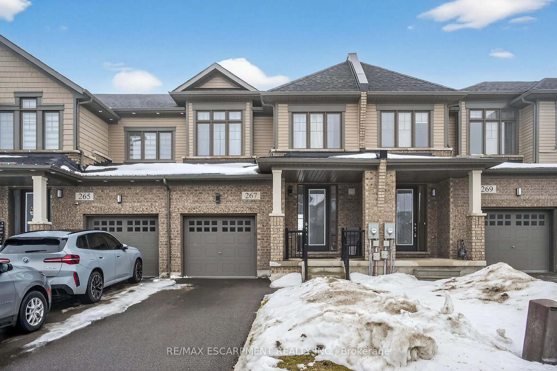 Photo 2 of 267 Provident Way, Hamilton, Mount Hope — HOMEH