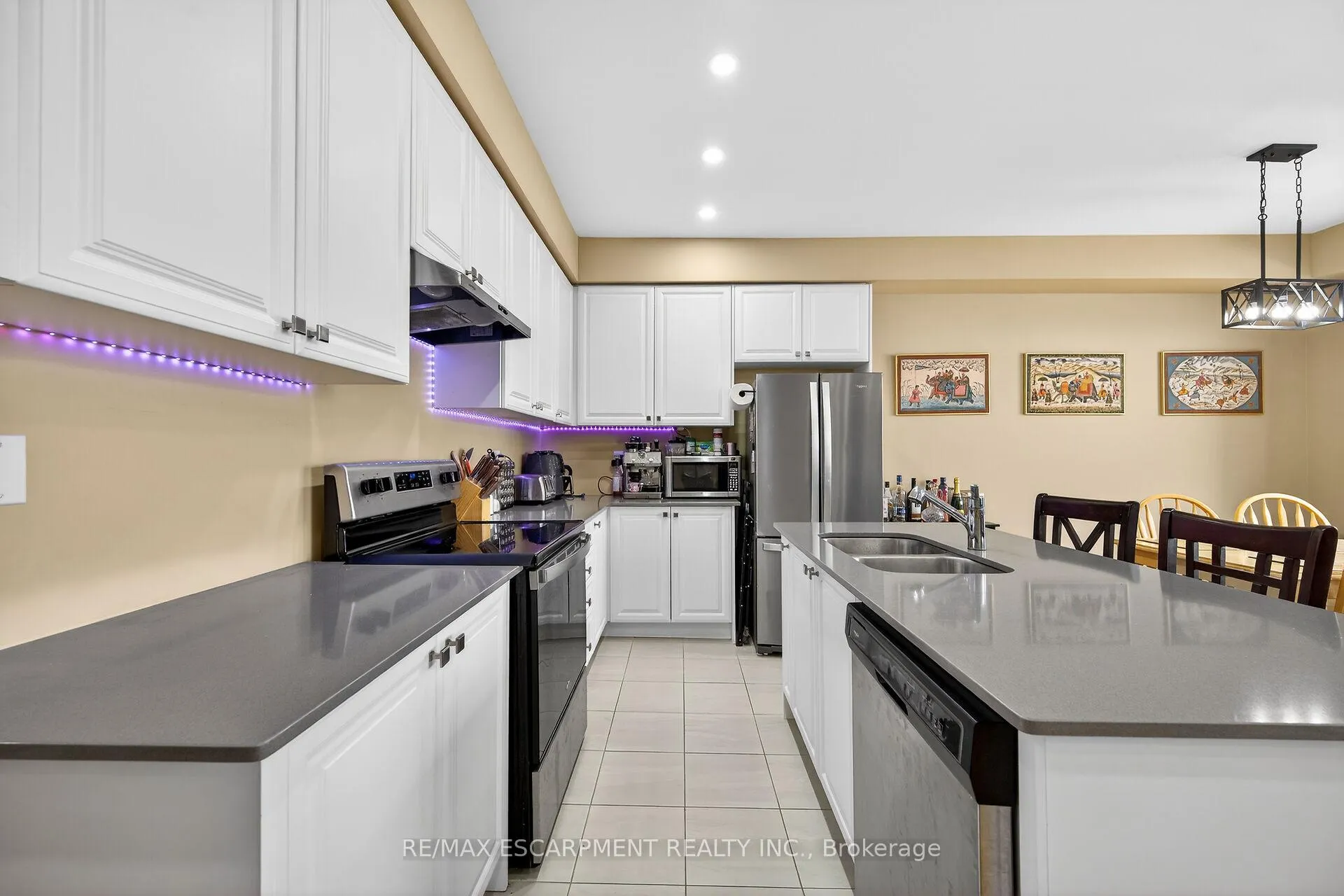Photo 14 of 267 Provident Way, Hamilton, Mount Hope — HOMEH