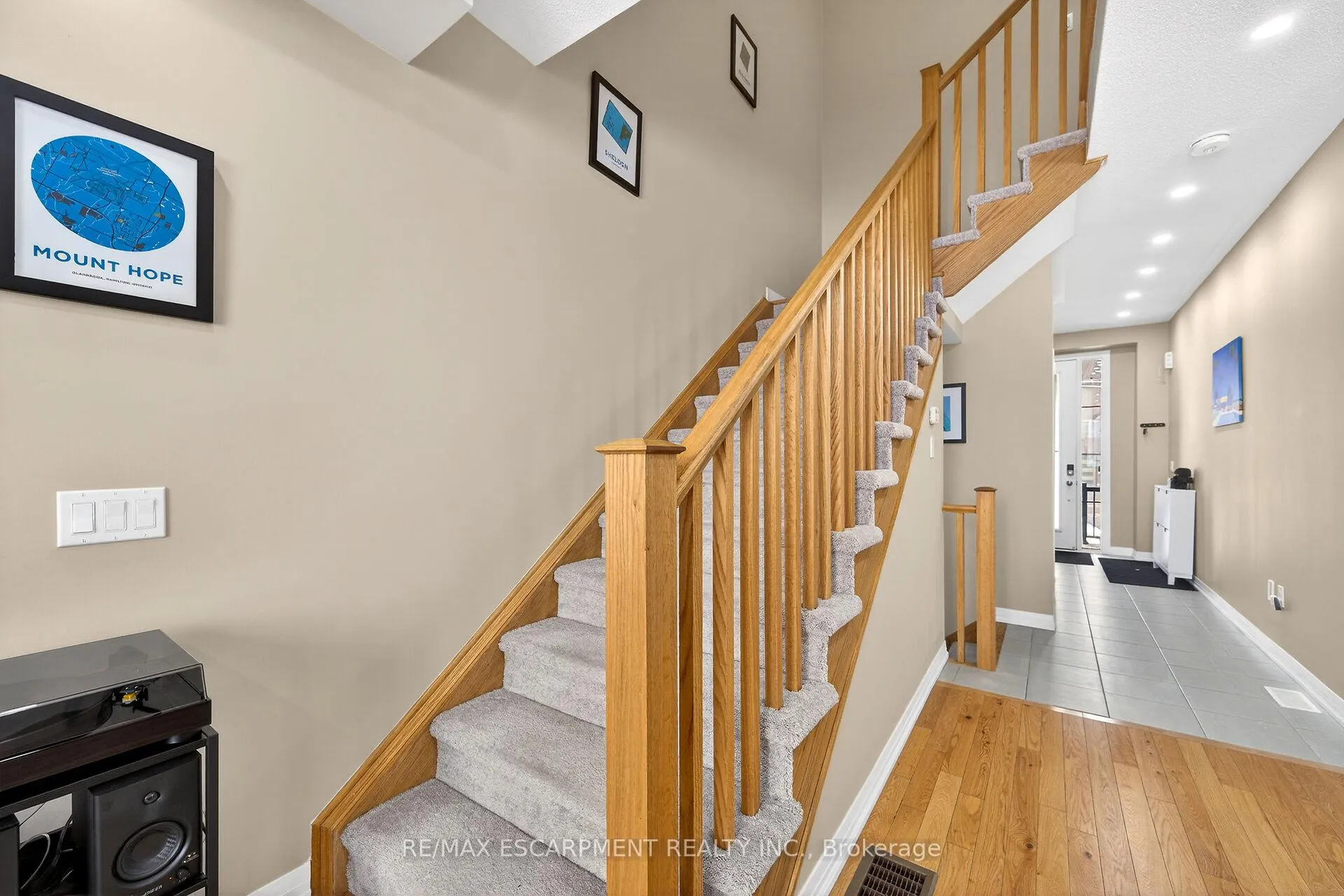Photo 26 of 267 Provident Way, Hamilton, Mount Hope — HOMEH