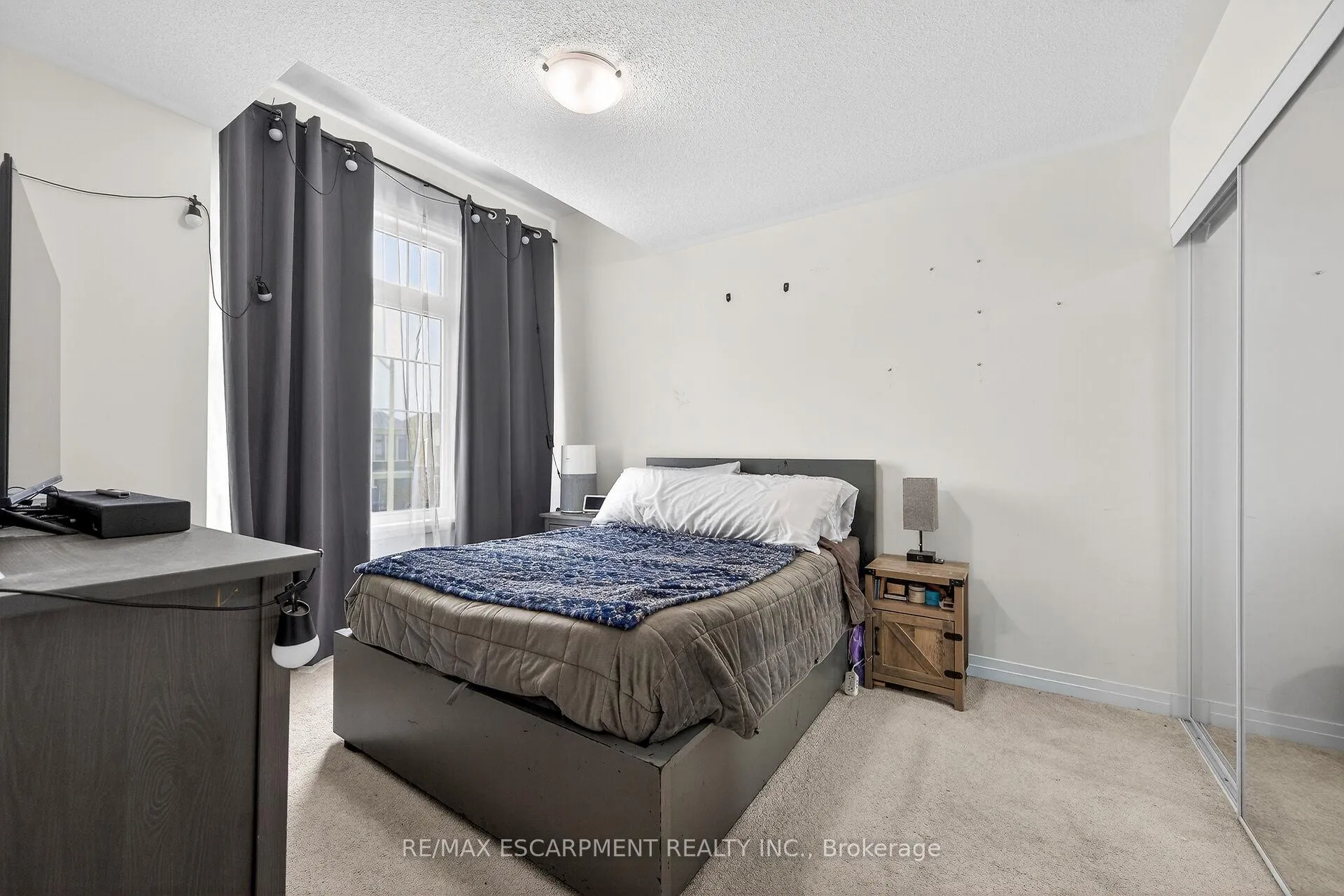 Photo 36 of 267 Provident Way, Hamilton, Mount Hope — HOMEH