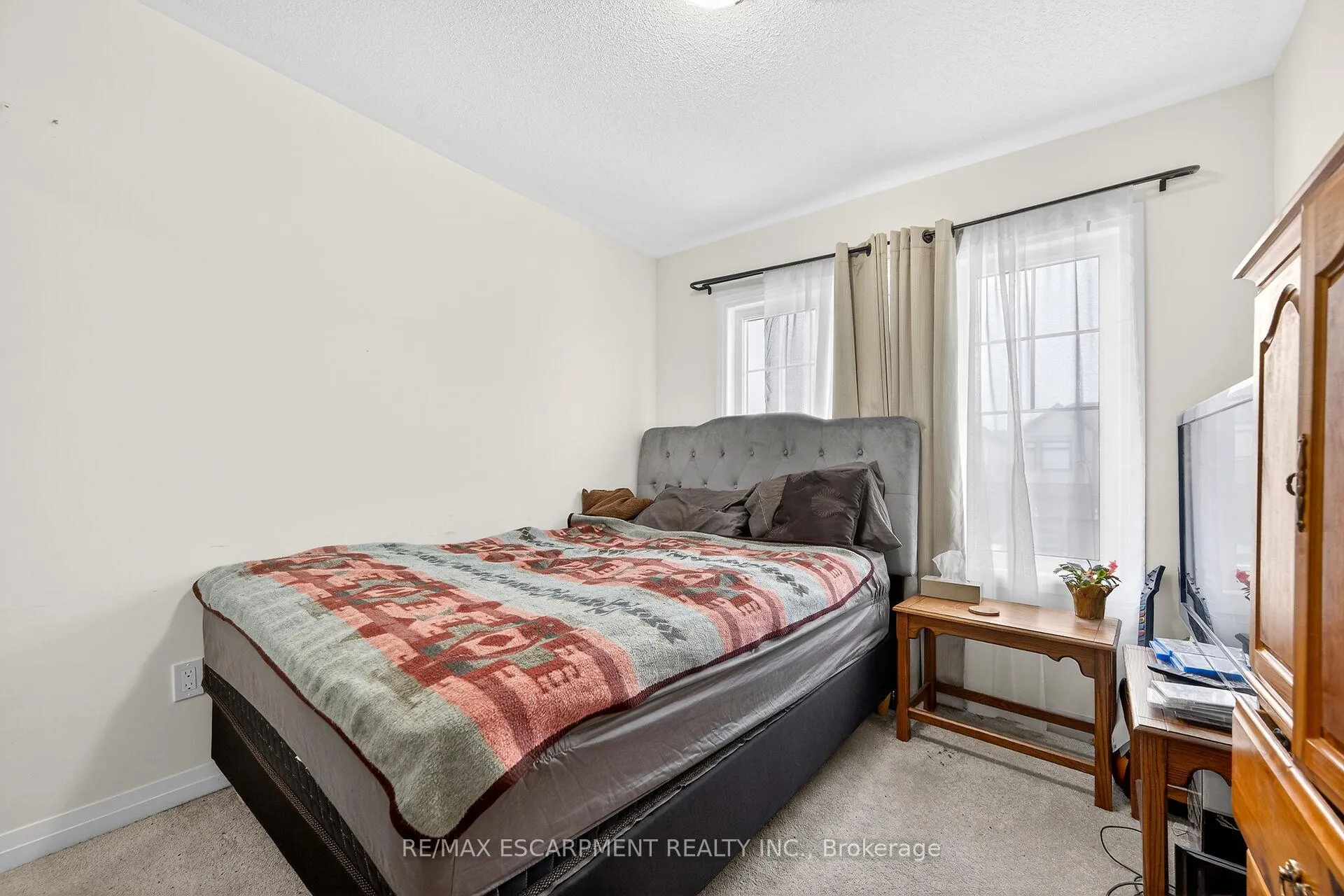 Photo 37 of 267 Provident Way, Hamilton, Mount Hope — HOMEH