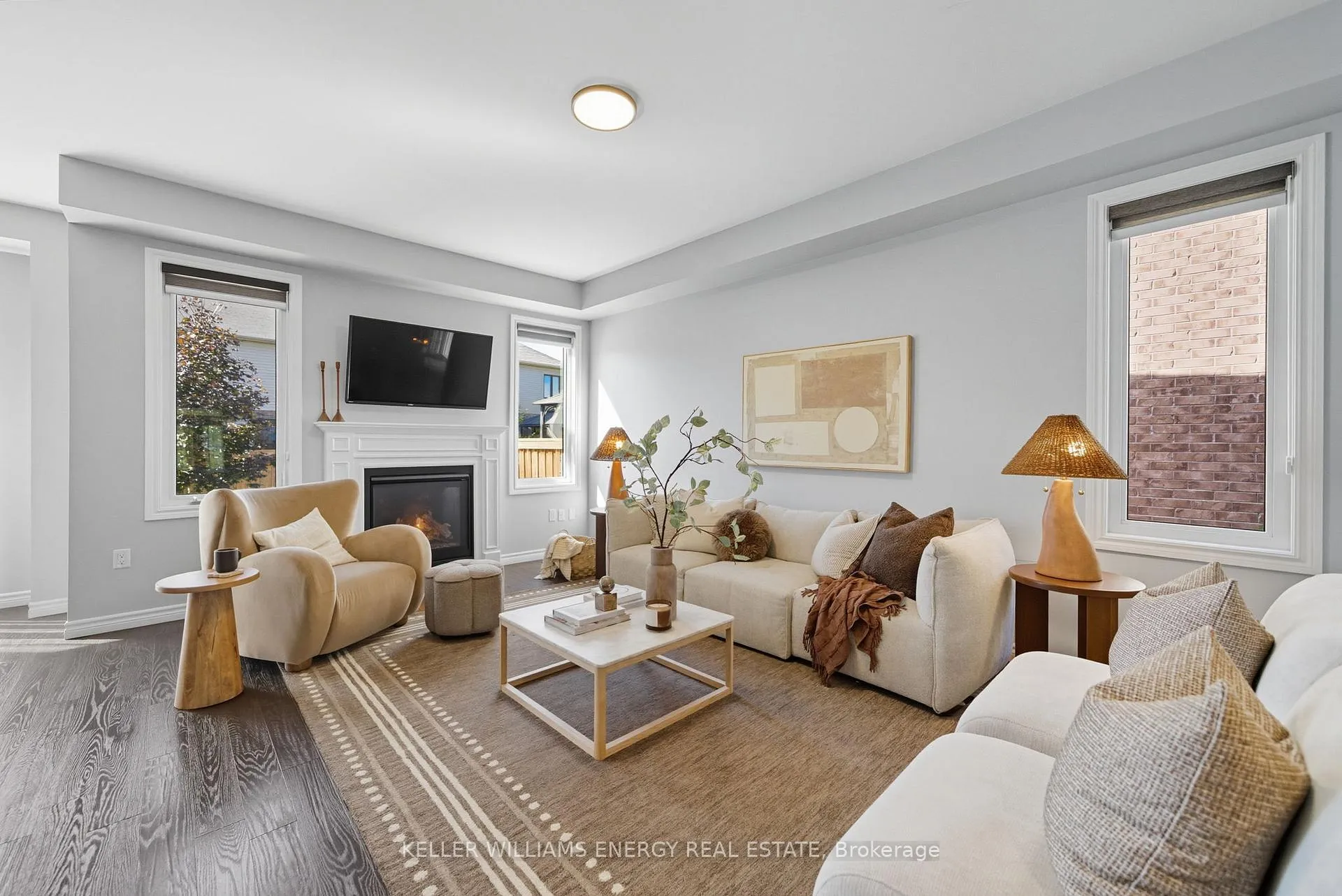 Photo 11 of 192 Varcoe Road, Clarington, Courtice — HOMEH