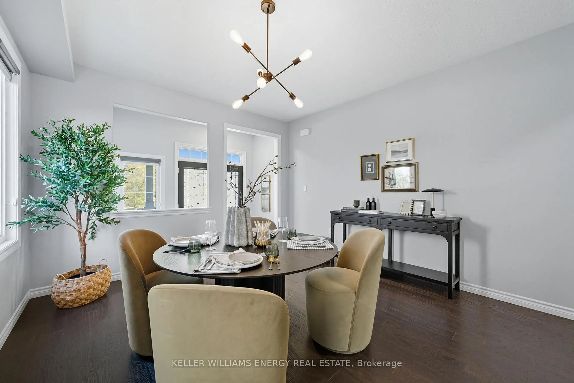 Photo 15 of 192 Varcoe Road, Clarington, Courtice — HOMEH