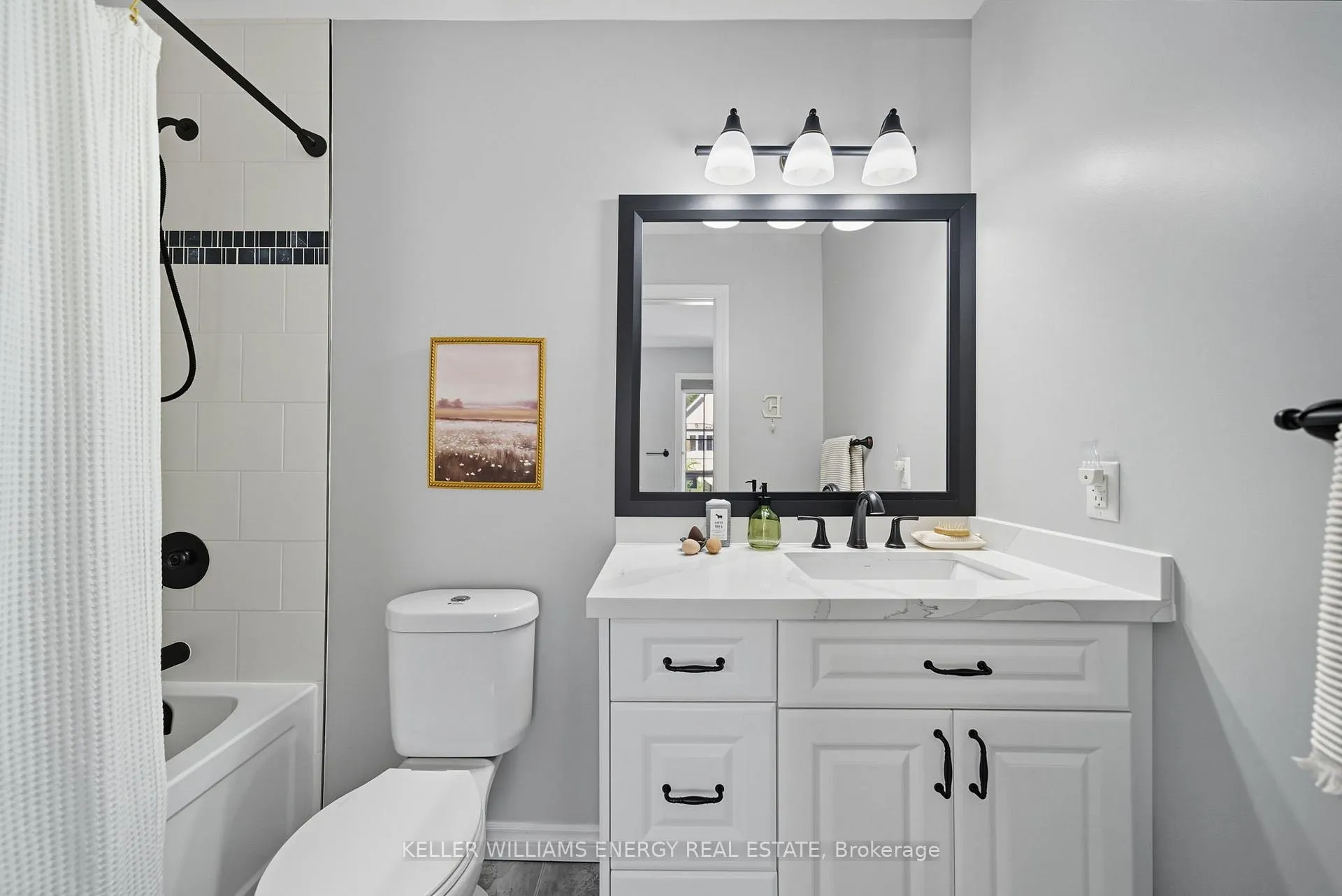 Photo 31 of 192 Varcoe Road, Clarington, Courtice — HOMEH