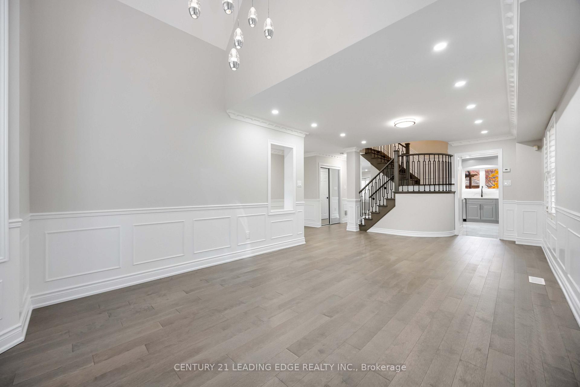 Photo 6 of 4 Primrose Path Crescent, Markham, Legacy — HOMEH