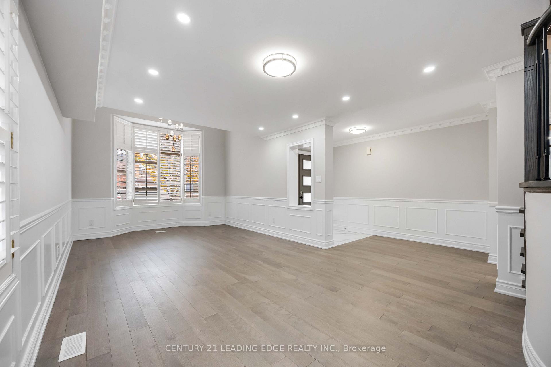 Photo 7 of 4 Primrose Path Crescent, Markham, Legacy — HOMEH