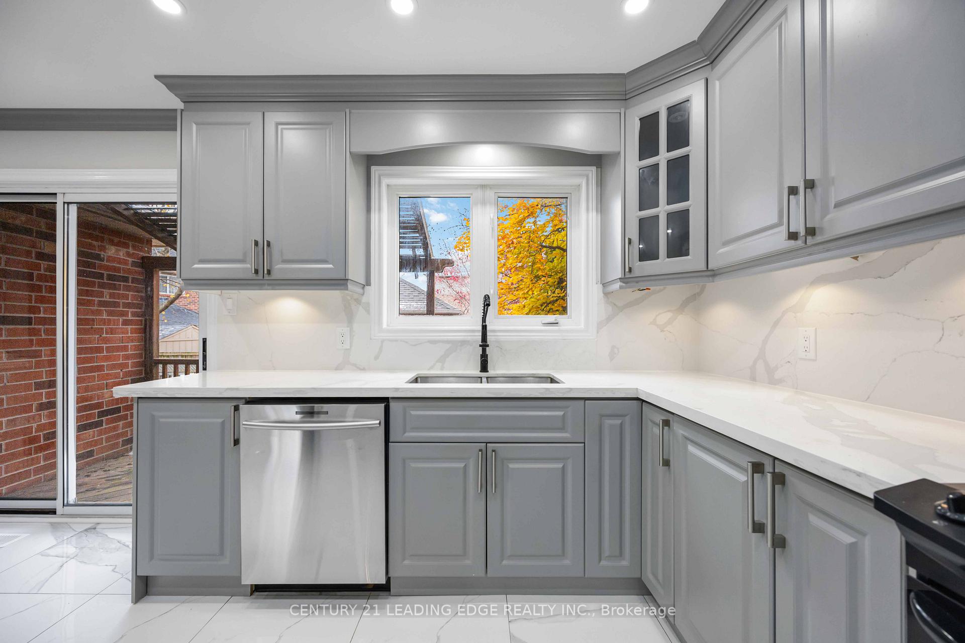 Photo 13 of 4 Primrose Path Crescent, Markham, Legacy — HOMEH