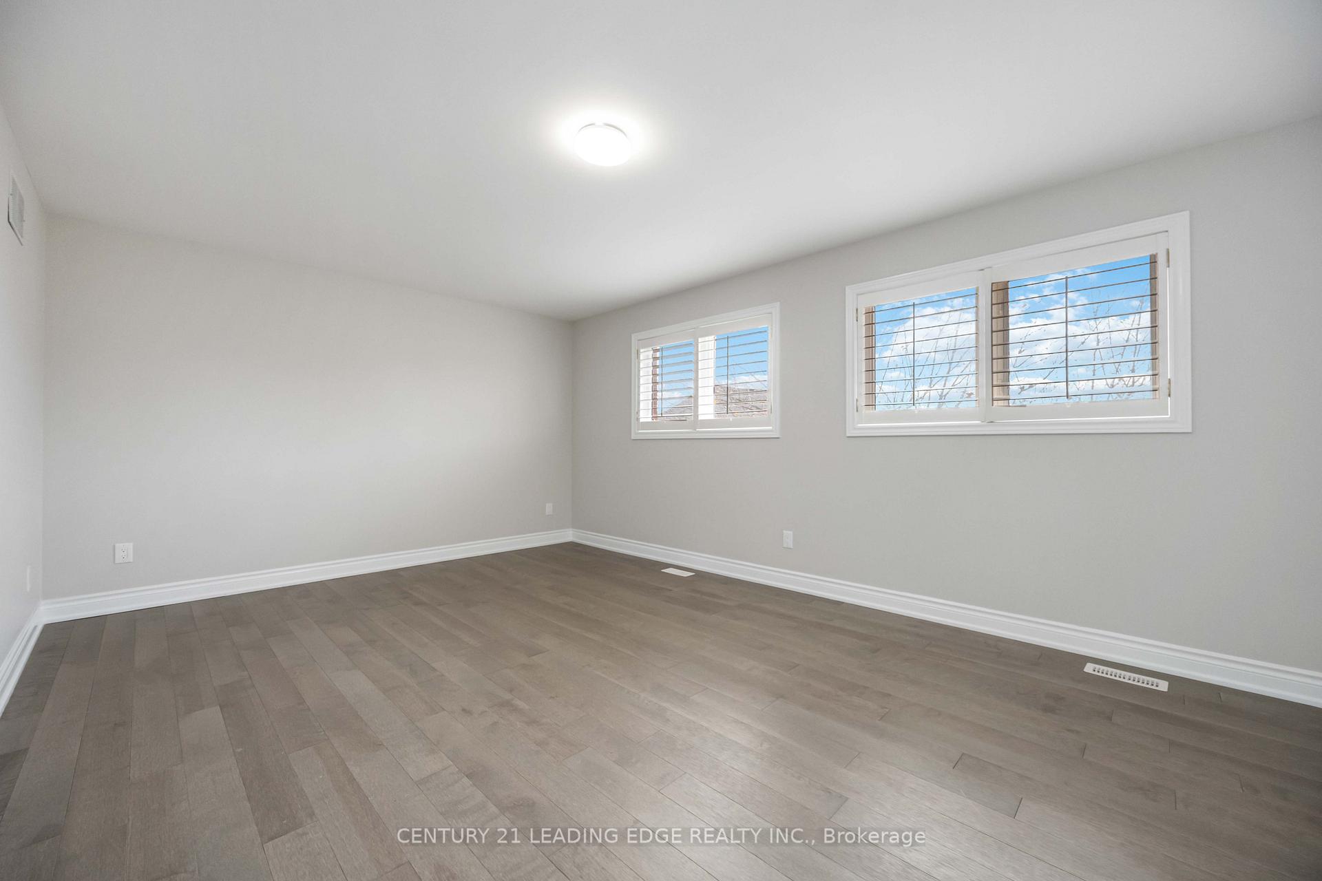 Photo 20 of 4 Primrose Path Crescent, Markham, Legacy — HOMEH