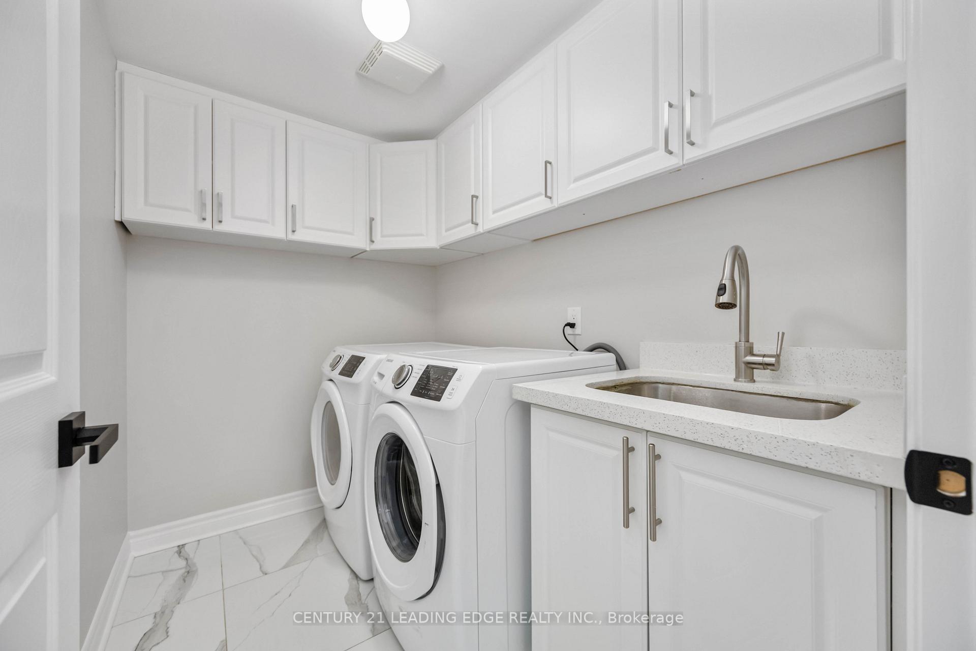 Photo 24 of 4 Primrose Path Crescent, Markham, Legacy — HOMEH
