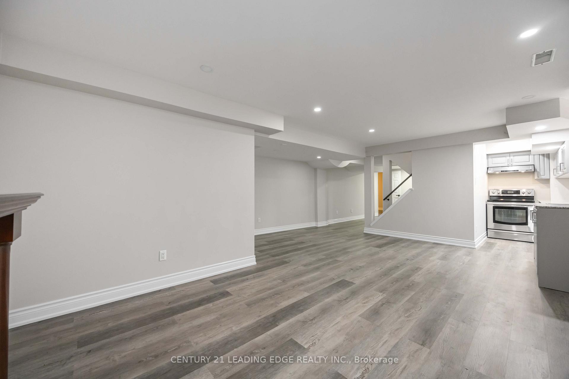 Photo 27 of 4 Primrose Path Crescent, Markham, Legacy — HOMEH