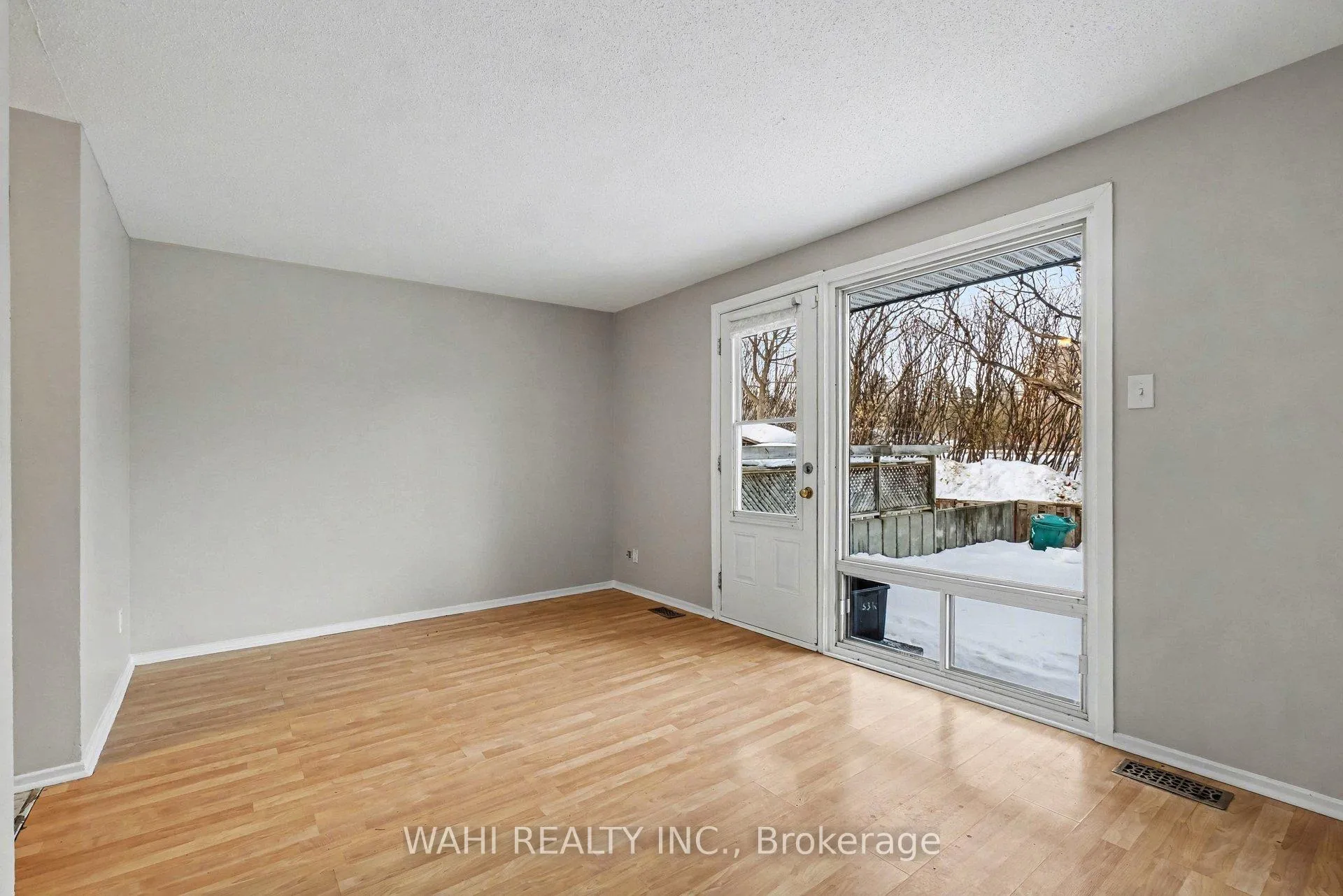 Photo 3 of Unit K, 53 Sumac Street, Ottawa, Beacon Hill South — HOMEH