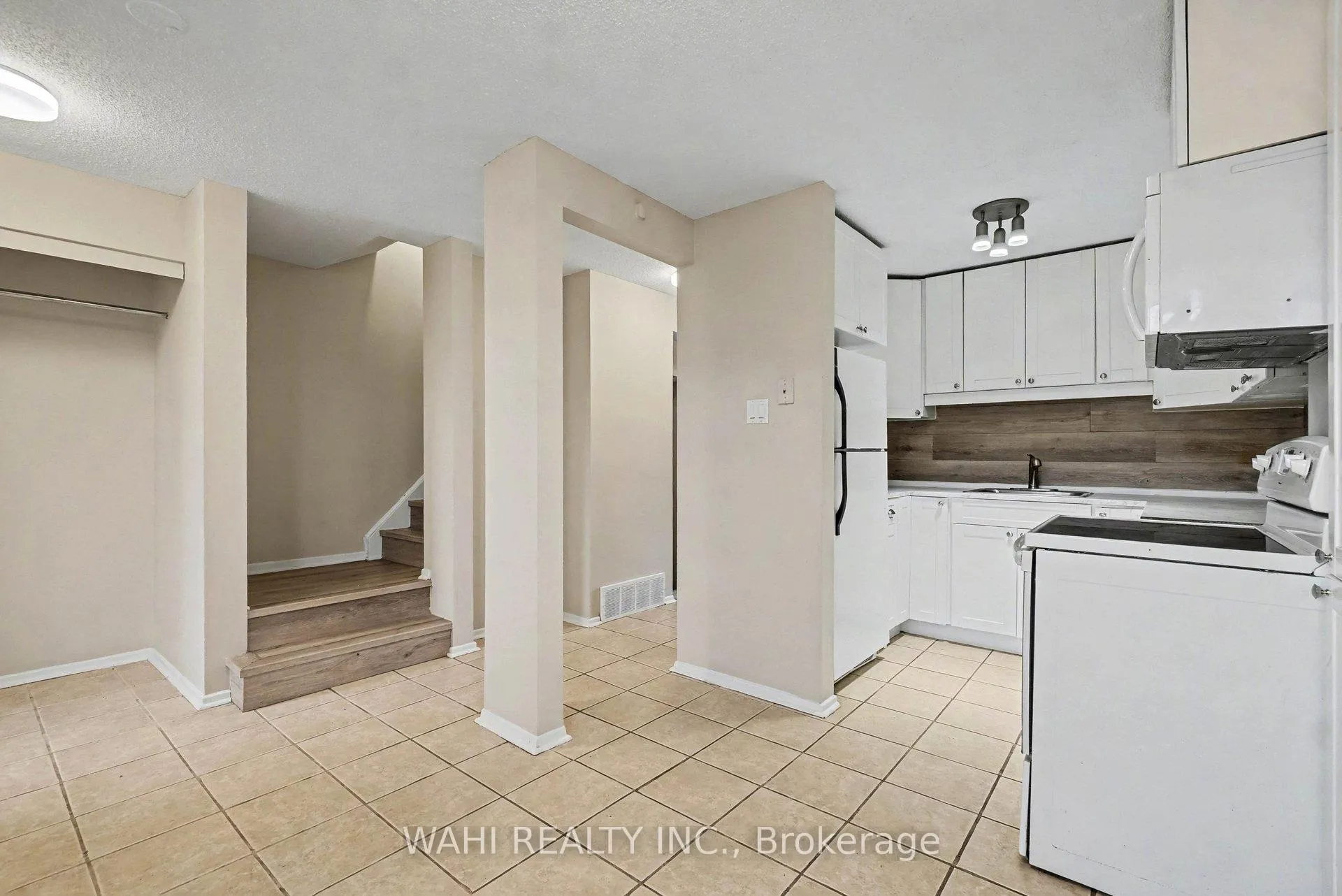 Photo 6 of Unit K, 53 Sumac Street, Ottawa, Beacon Hill South — HOMEH
