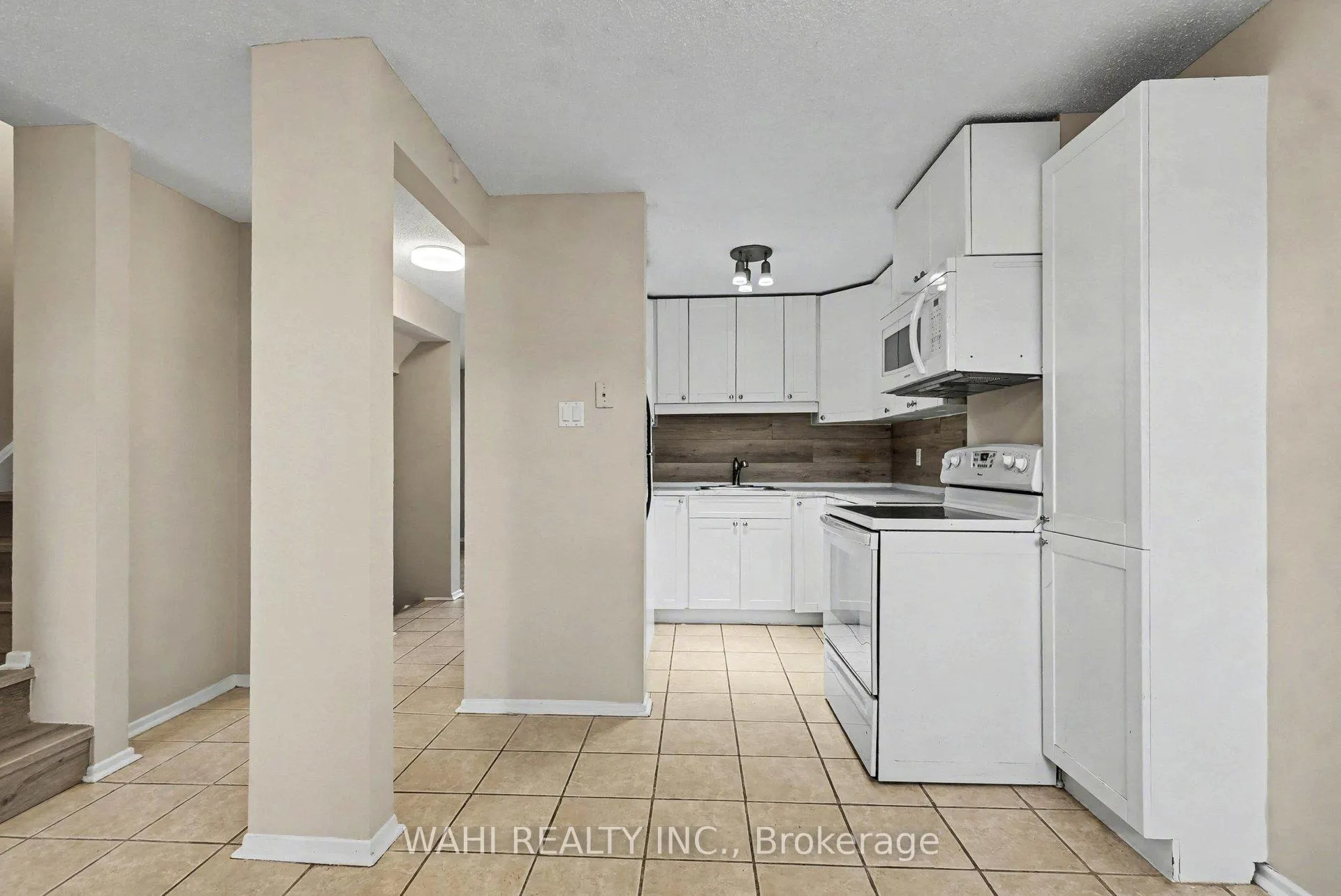 Photo 7 of Unit K, 53 Sumac Street, Ottawa, Beacon Hill South — HOMEH